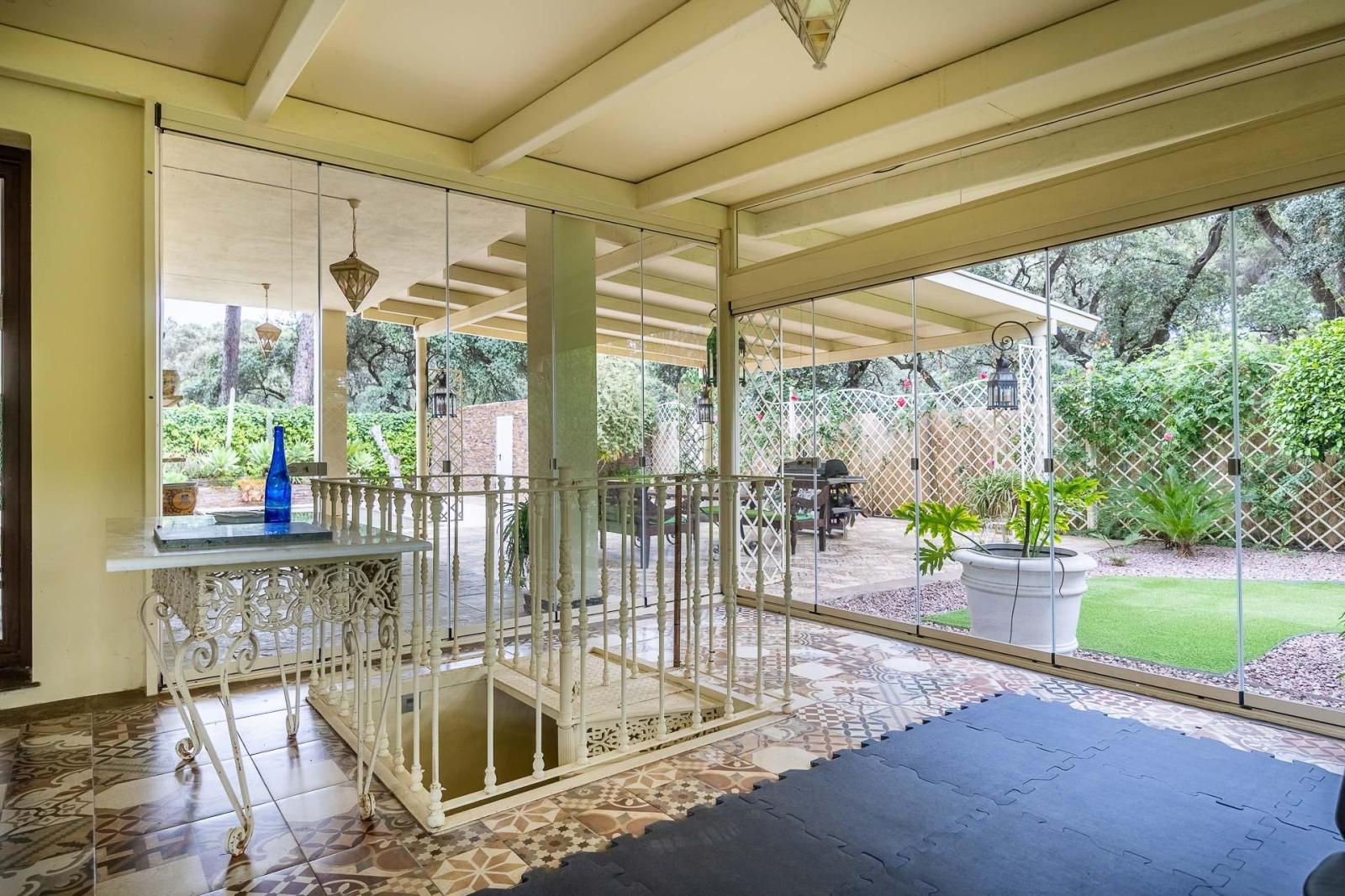 Villa for Sale in Bollullos de la Mitación
