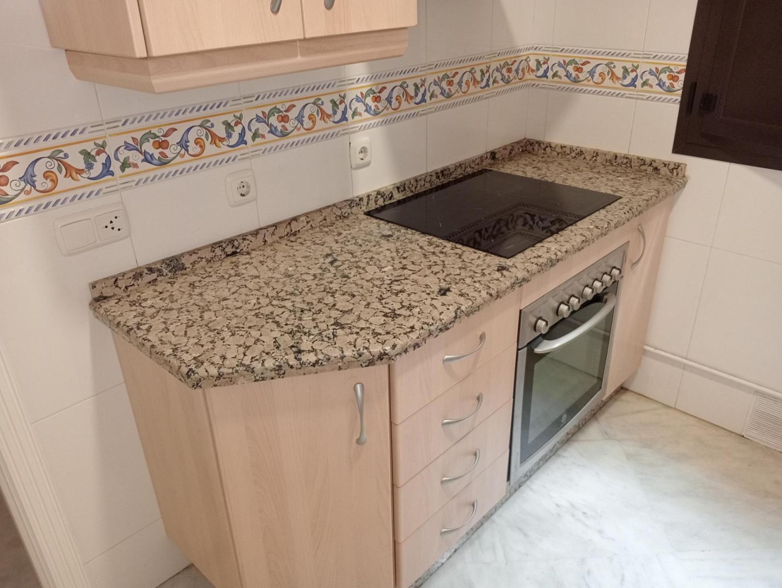 Flat for Rent in Sevilla