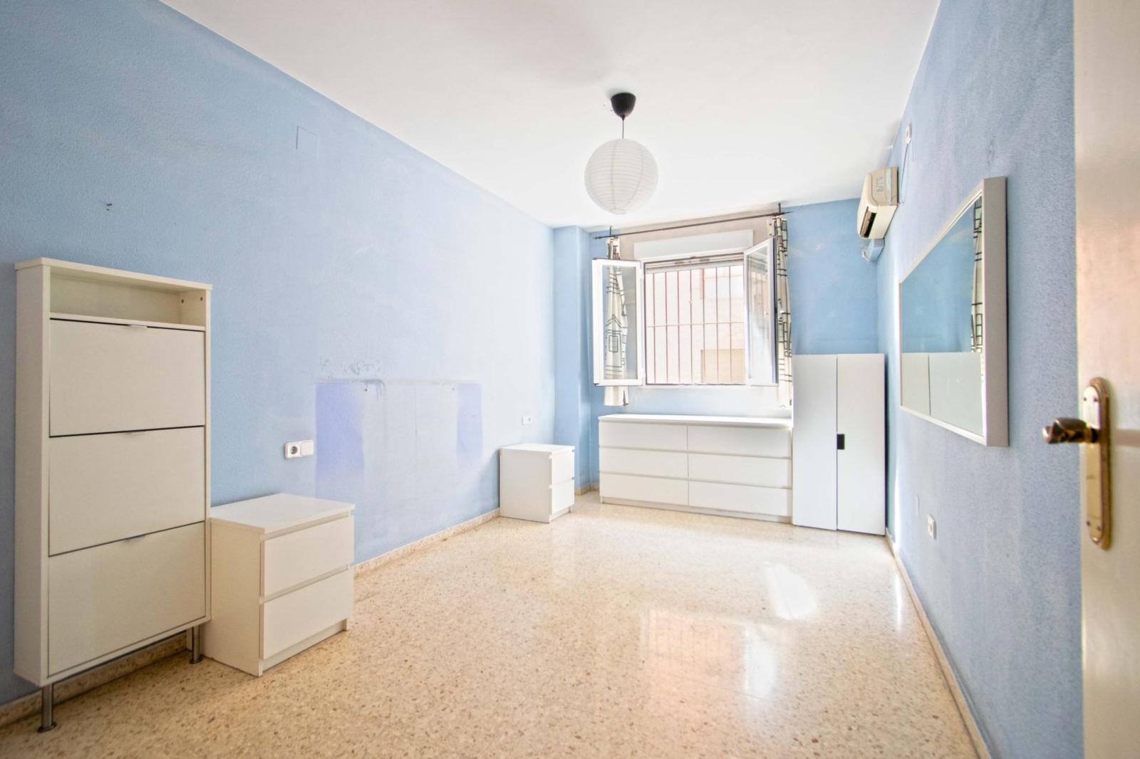 Flat for Sale in Sevilla