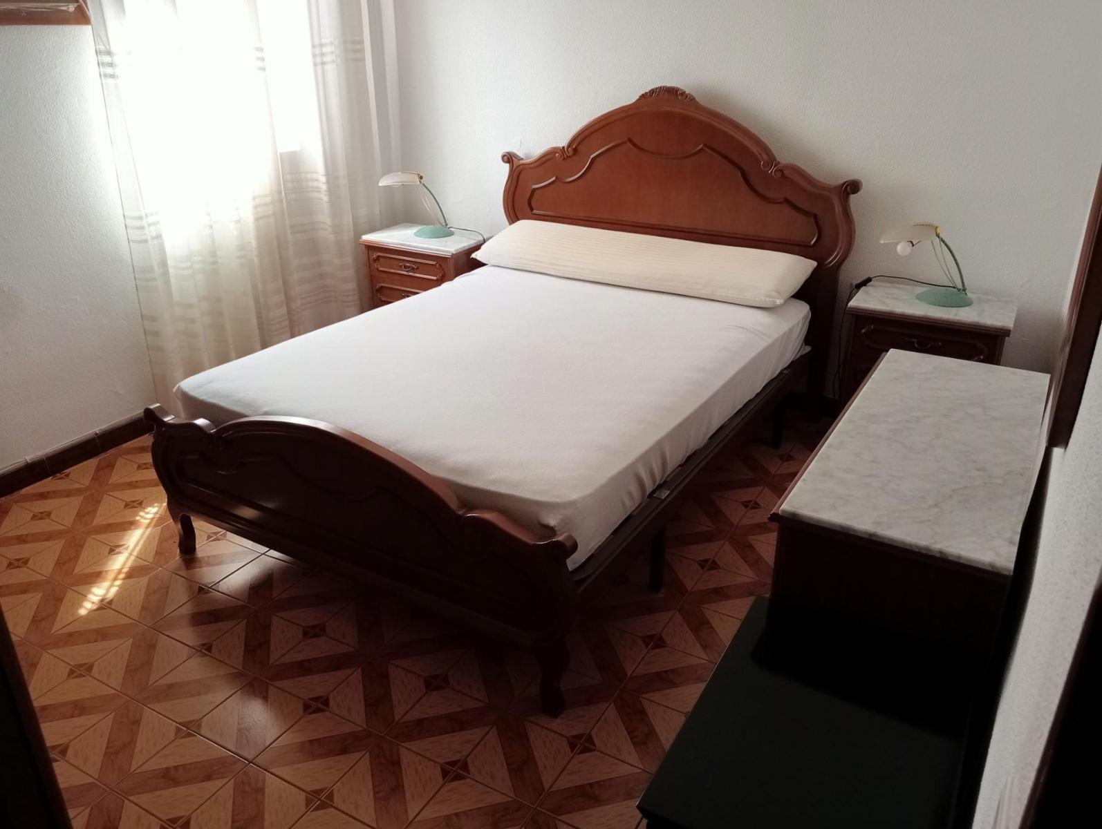 Flat for Rent in Sevilla