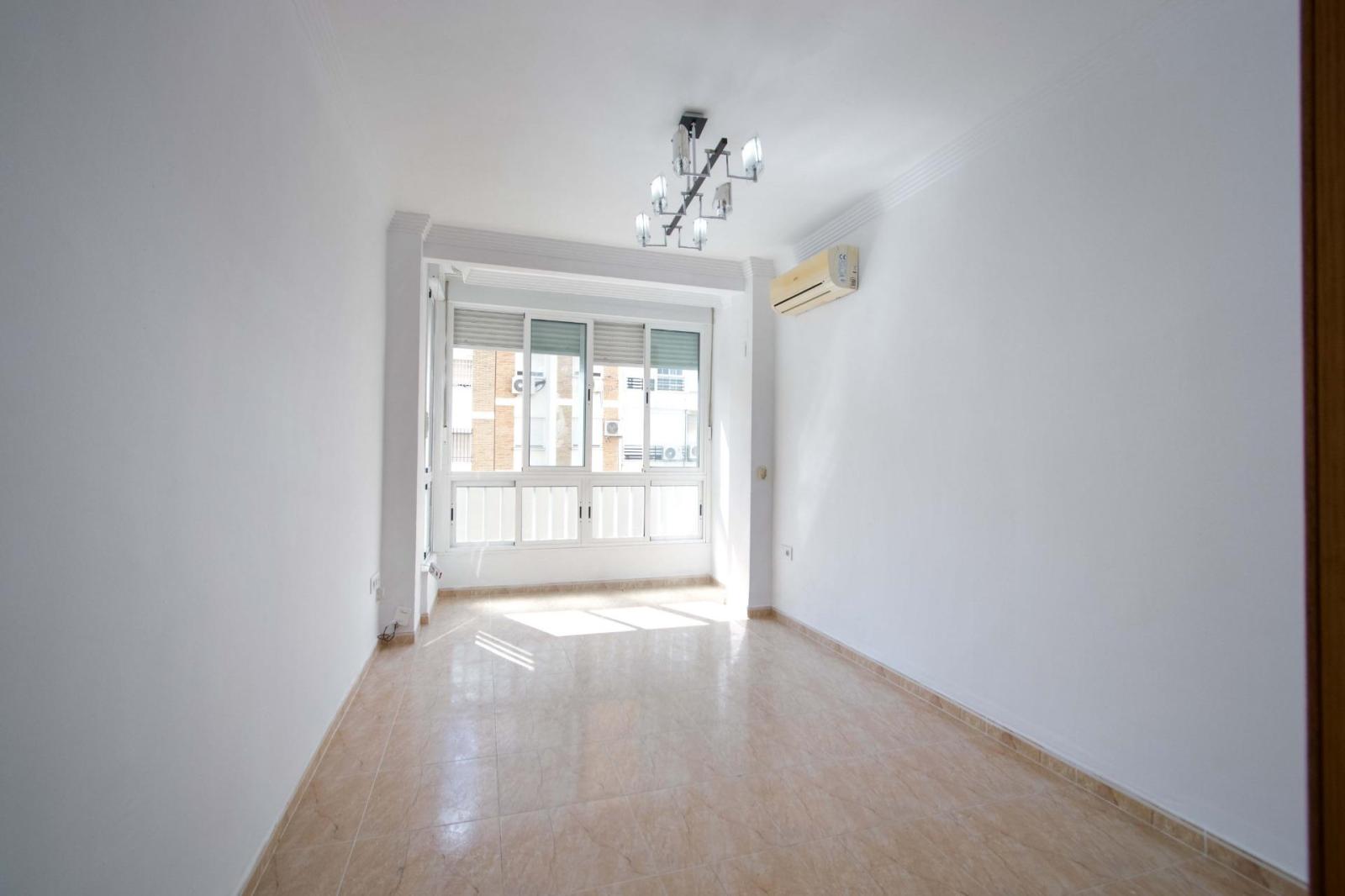 Flat for Sale in Sevilla