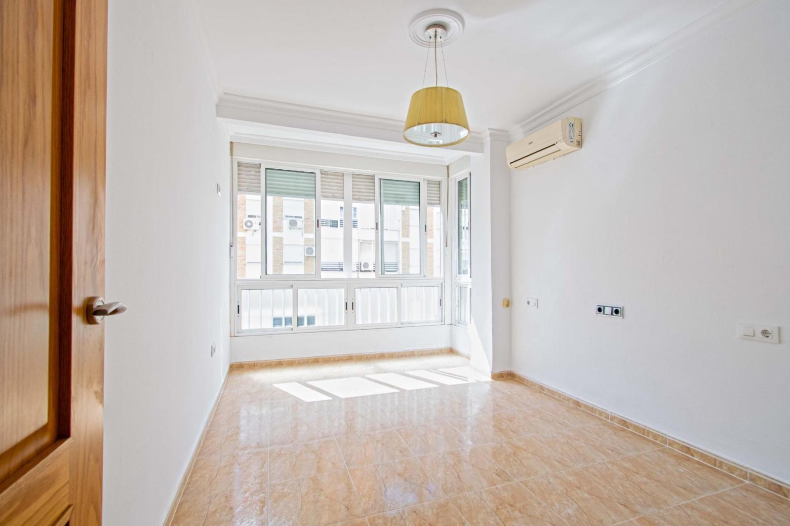 Flat for Sale in Sevilla