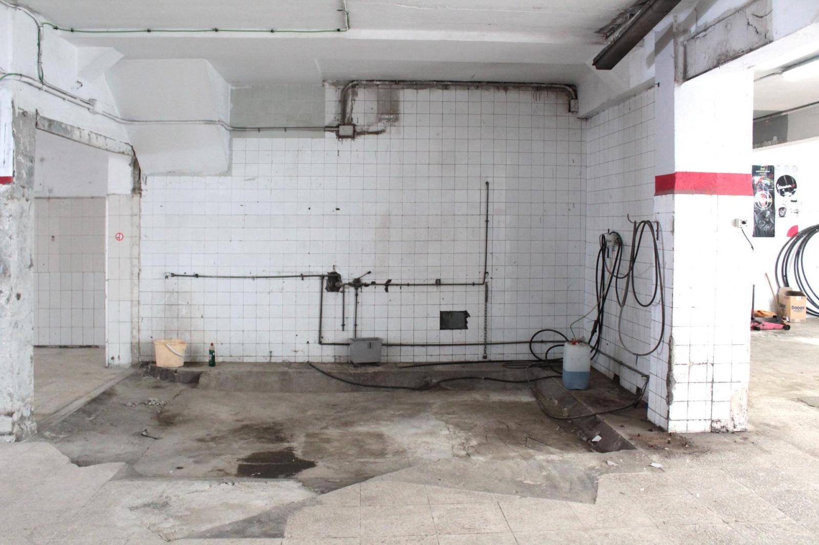 Premise for Rent in Sevilla
