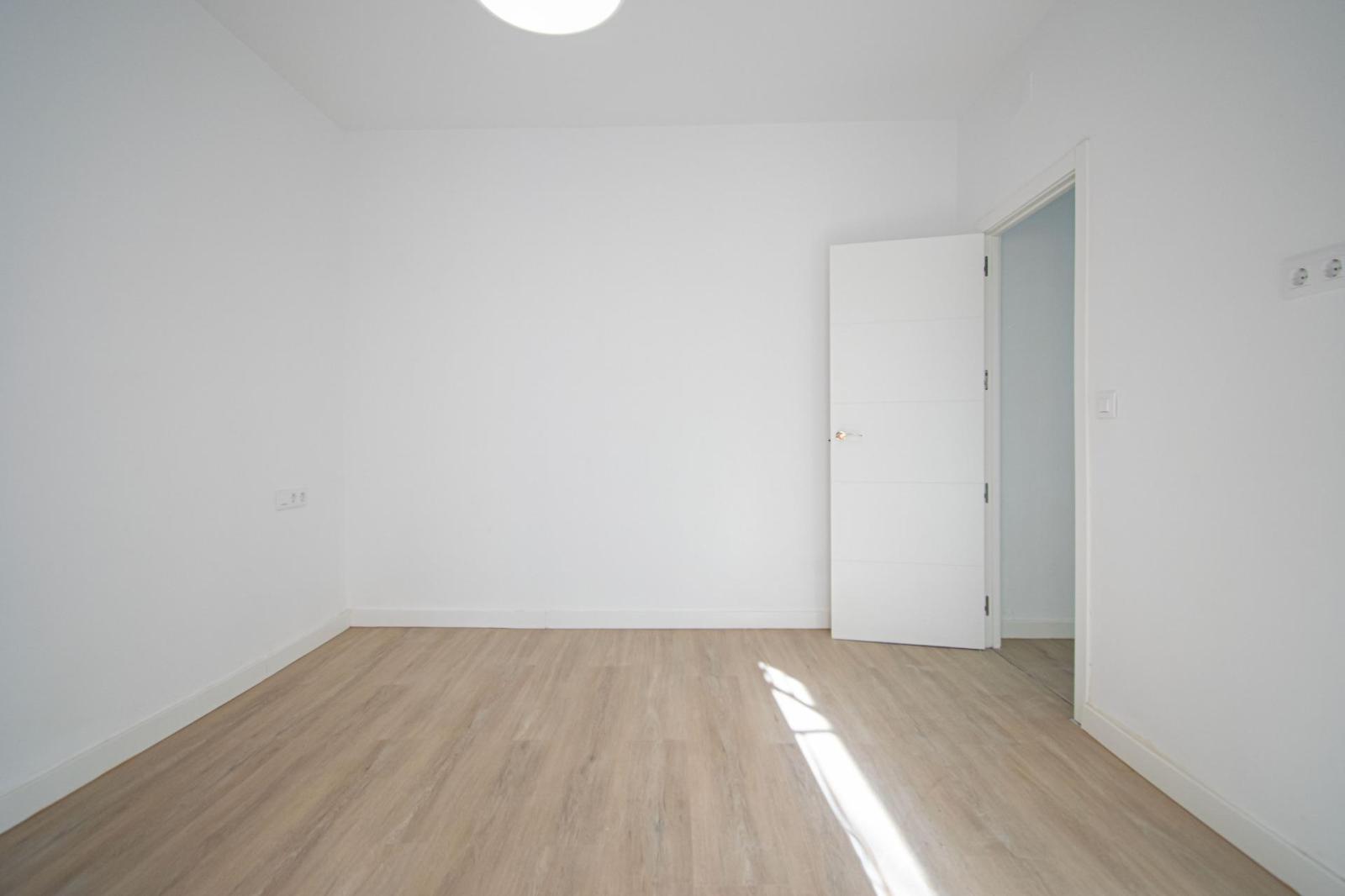 Flat for Sale in Sevilla