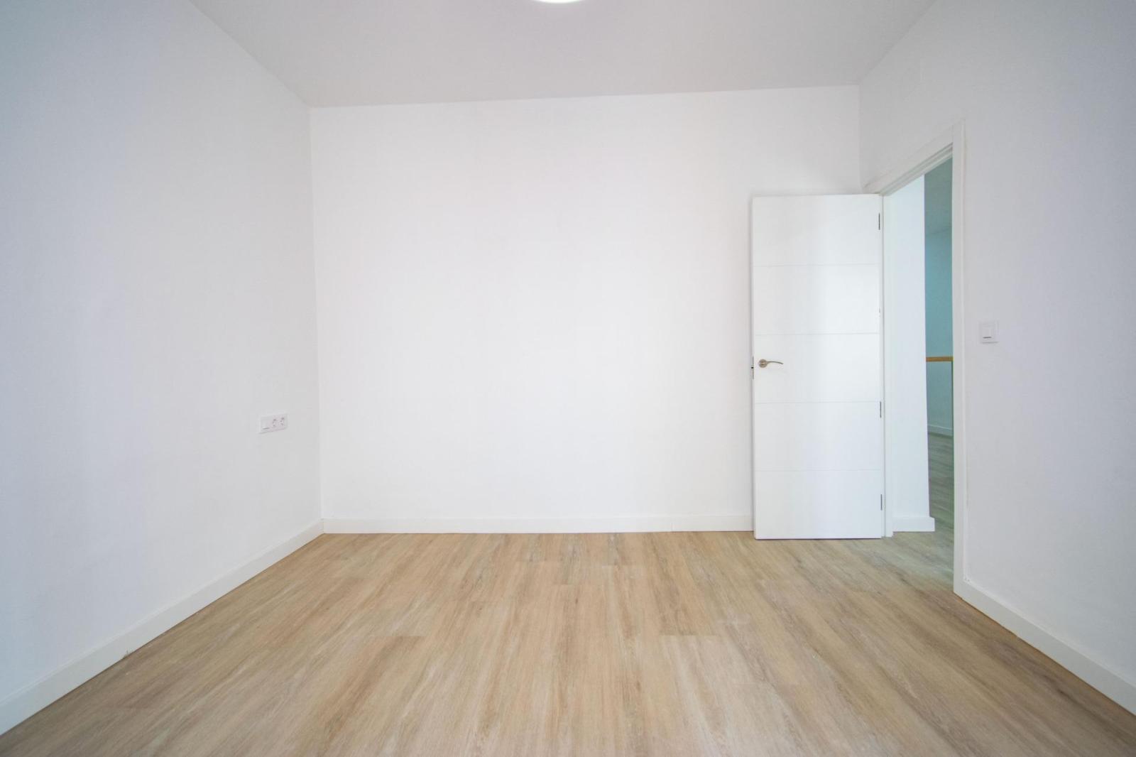 Flat for Sale in Sevilla