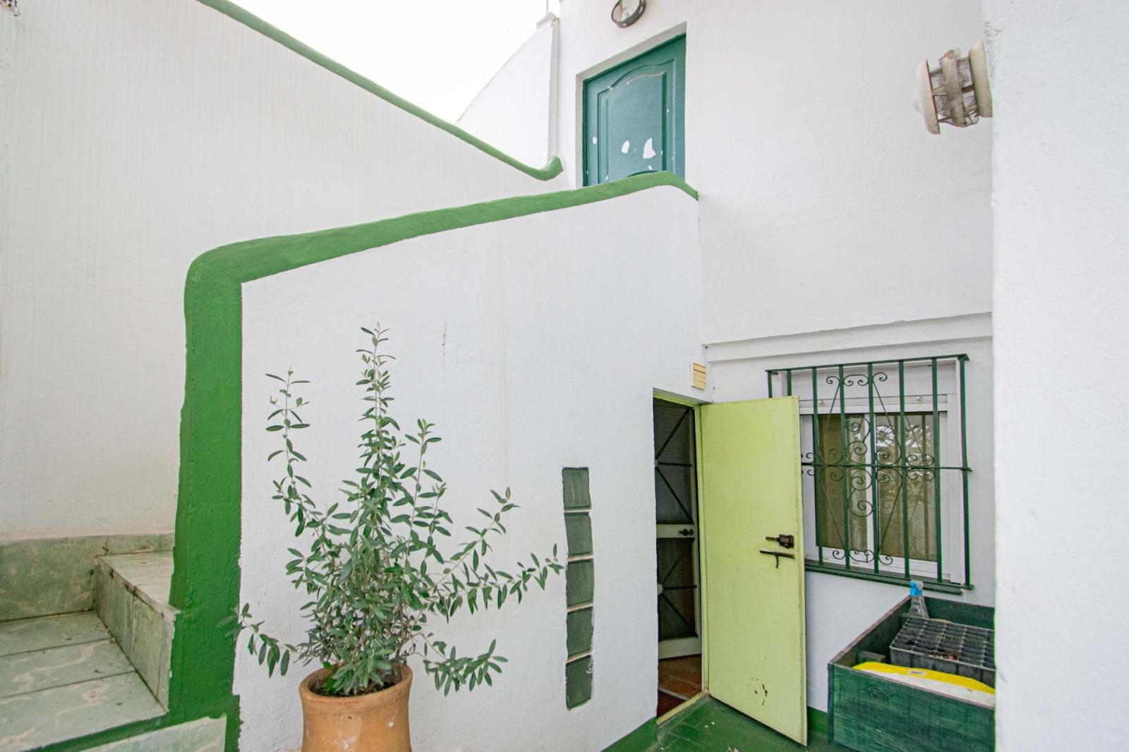 Terraced House for Sale in Sevilla
