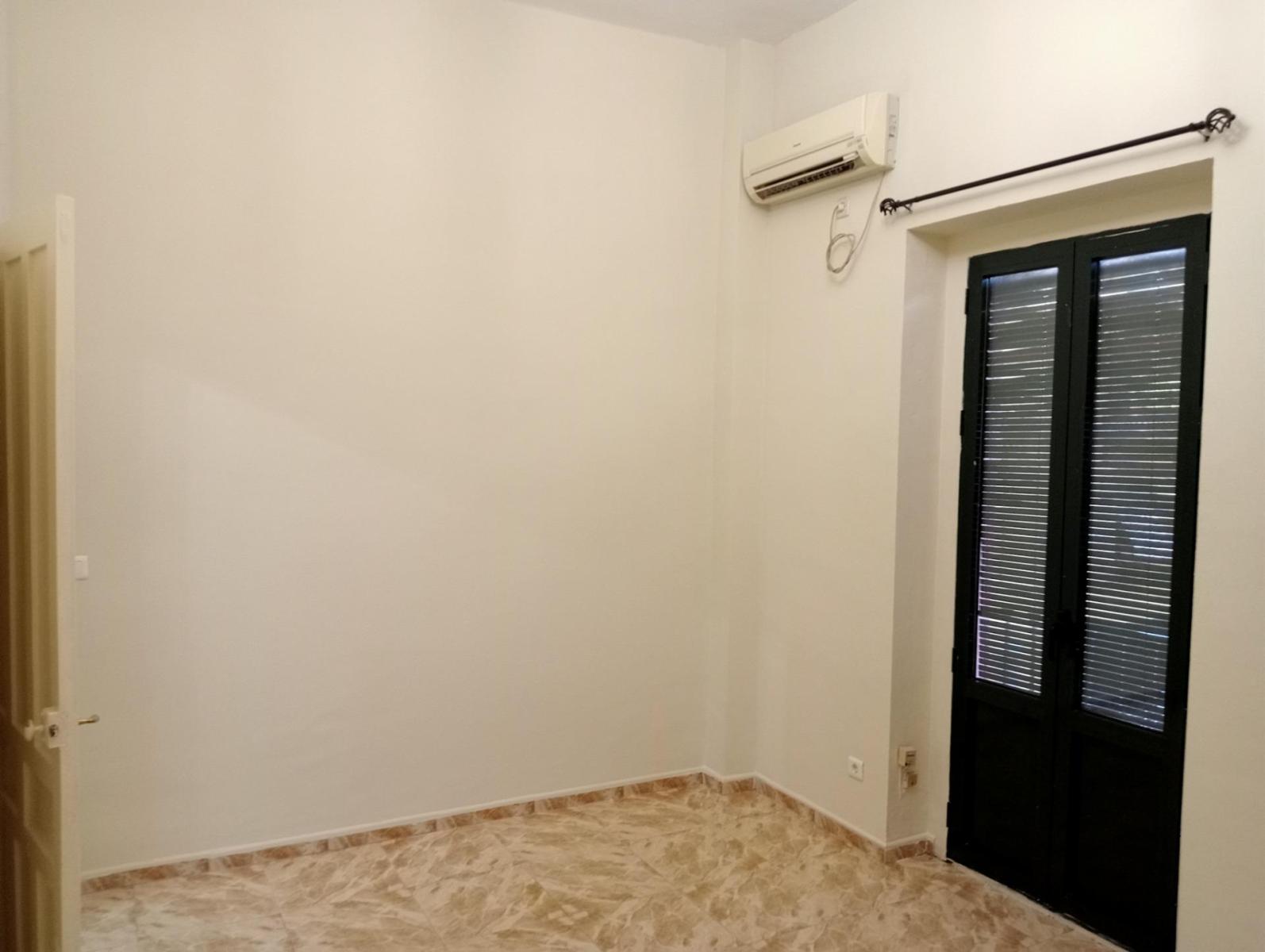 Flat for Rent in Sevilla