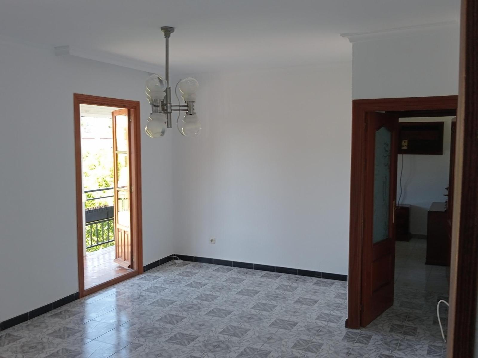 Flat for Rent in Sevilla
