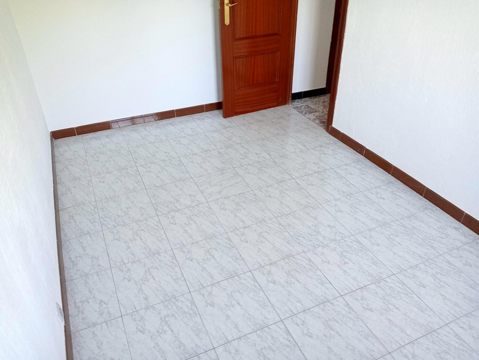 Flat for Rent in Sevilla
