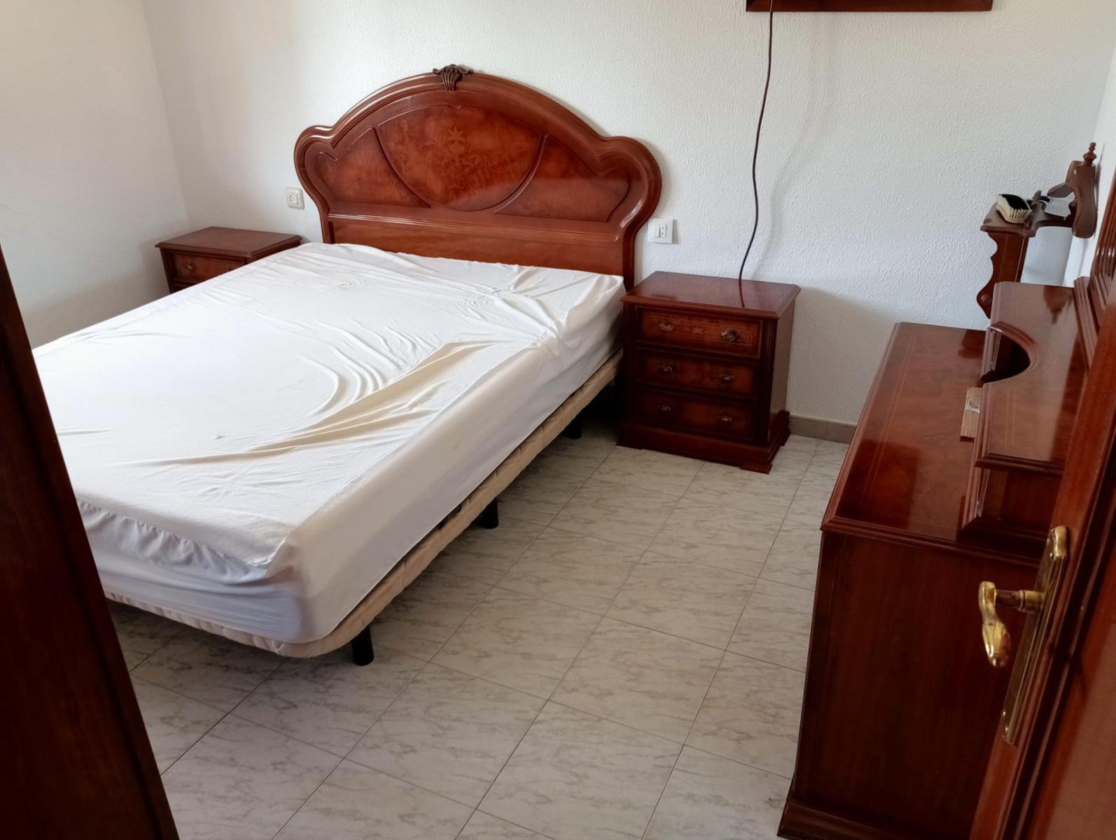 Flat for Rent in Sevilla