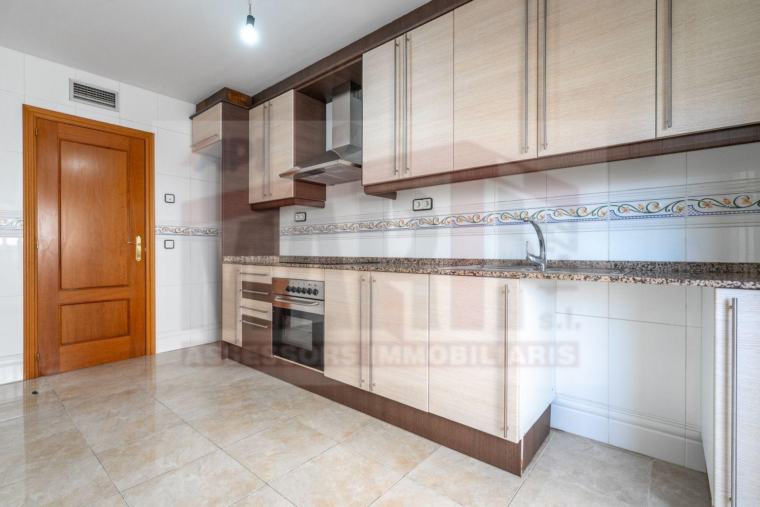Flat for Sale in Reus