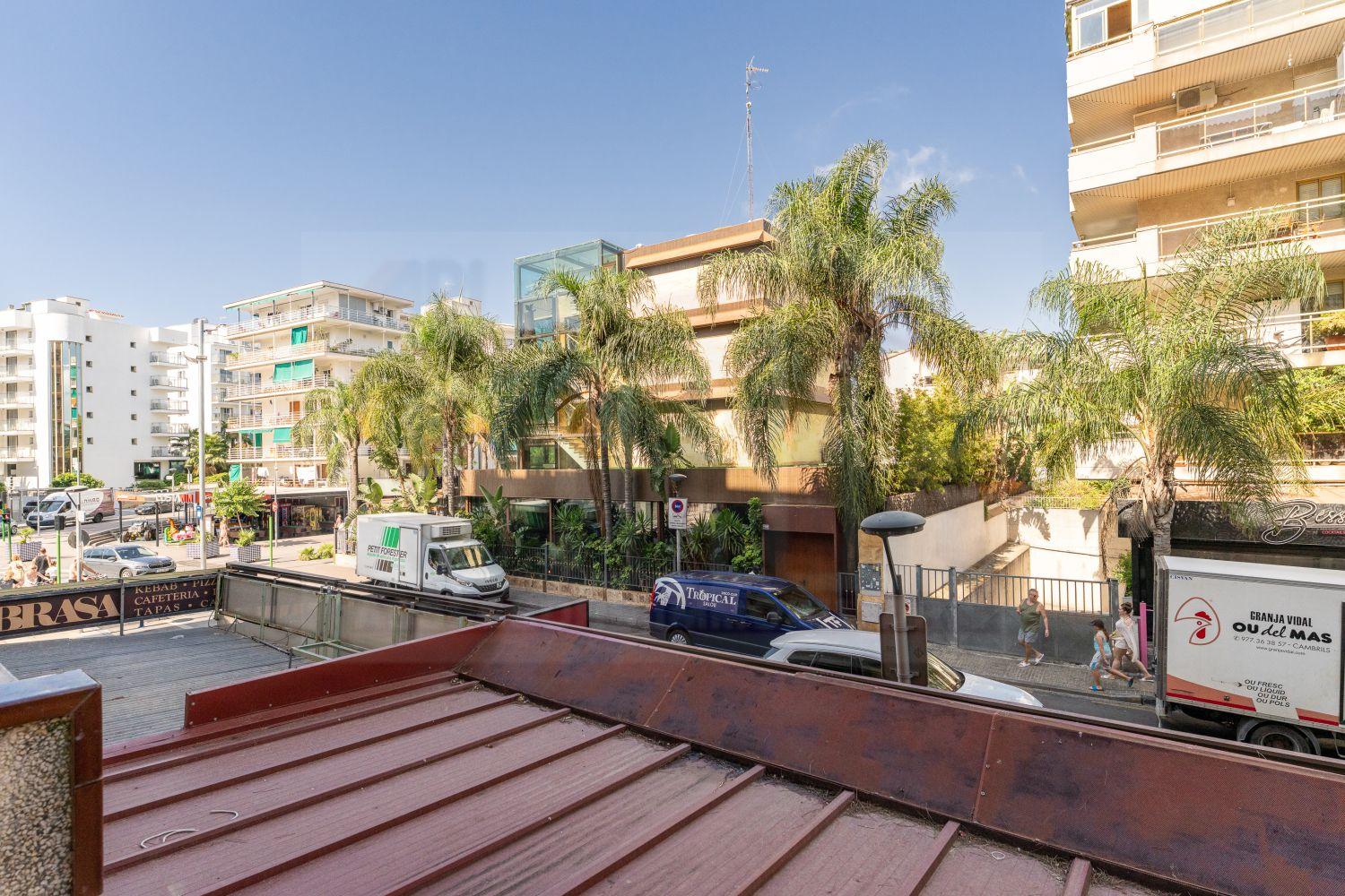 Flat for Sale in Salou