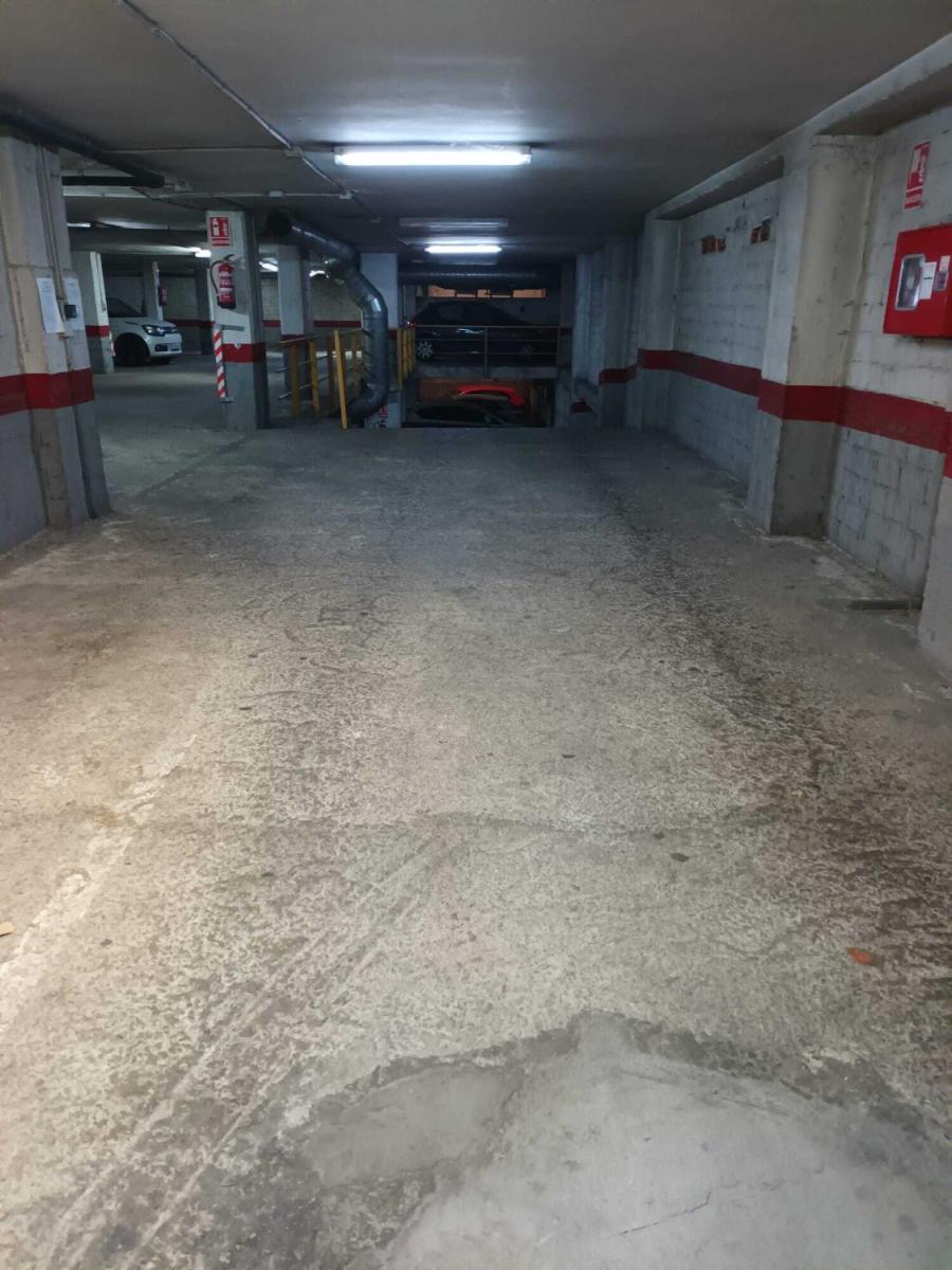 Garage for Sale in Reus