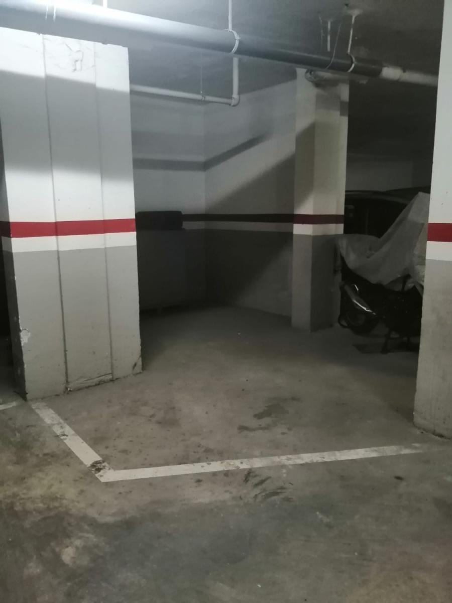 Garage for Sale in Reus