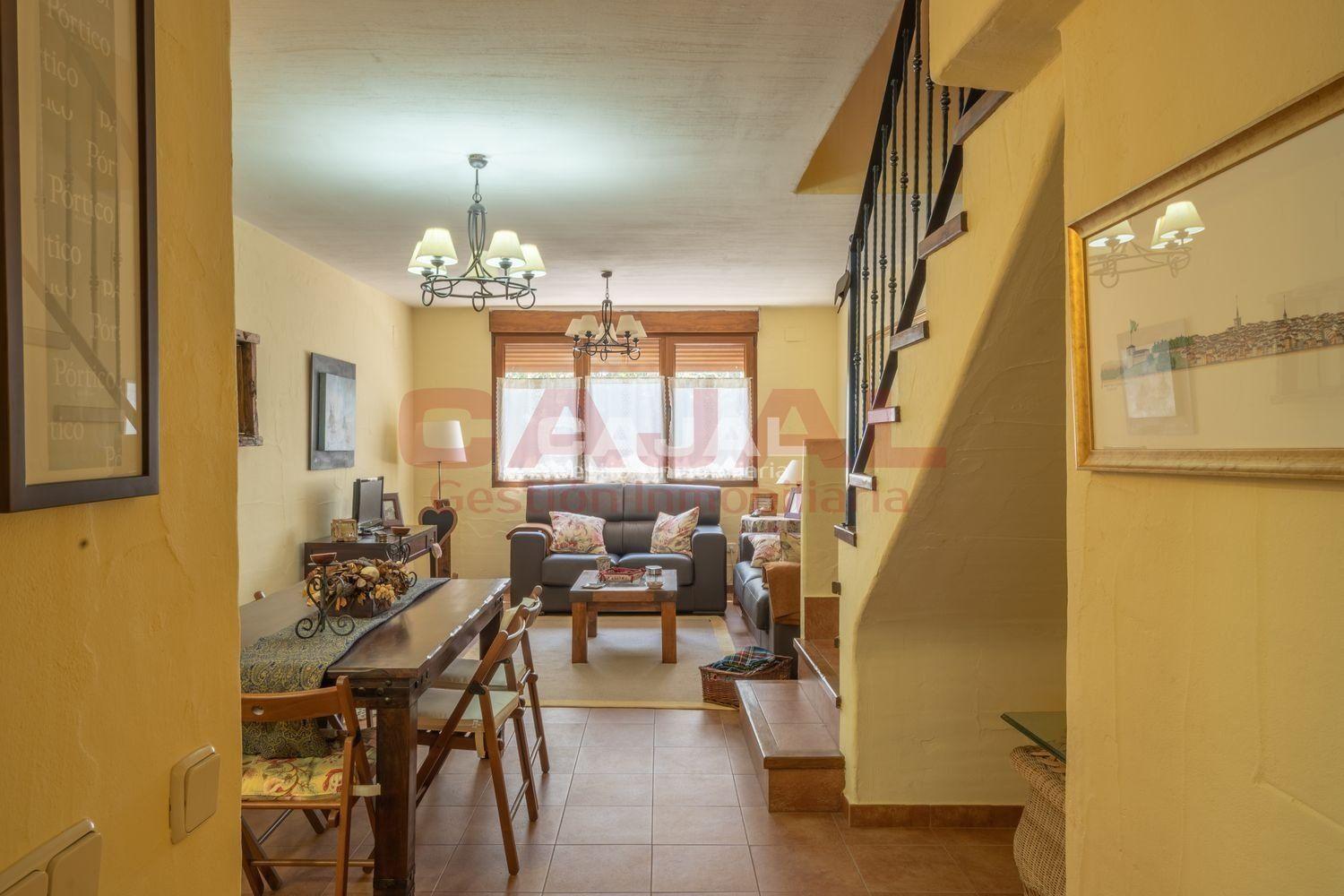 Dúplex en Venta en Grajera