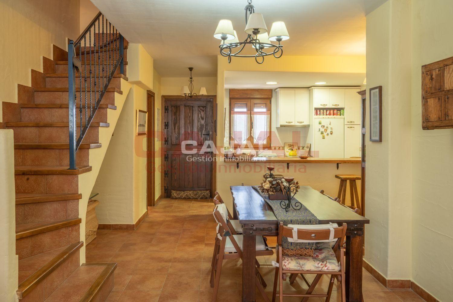 Dúplex en Venta en Grajera