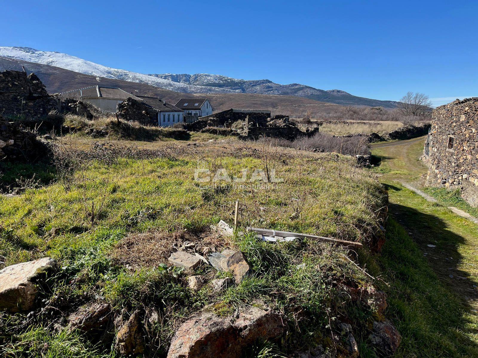 Plot for Sale in Riaza