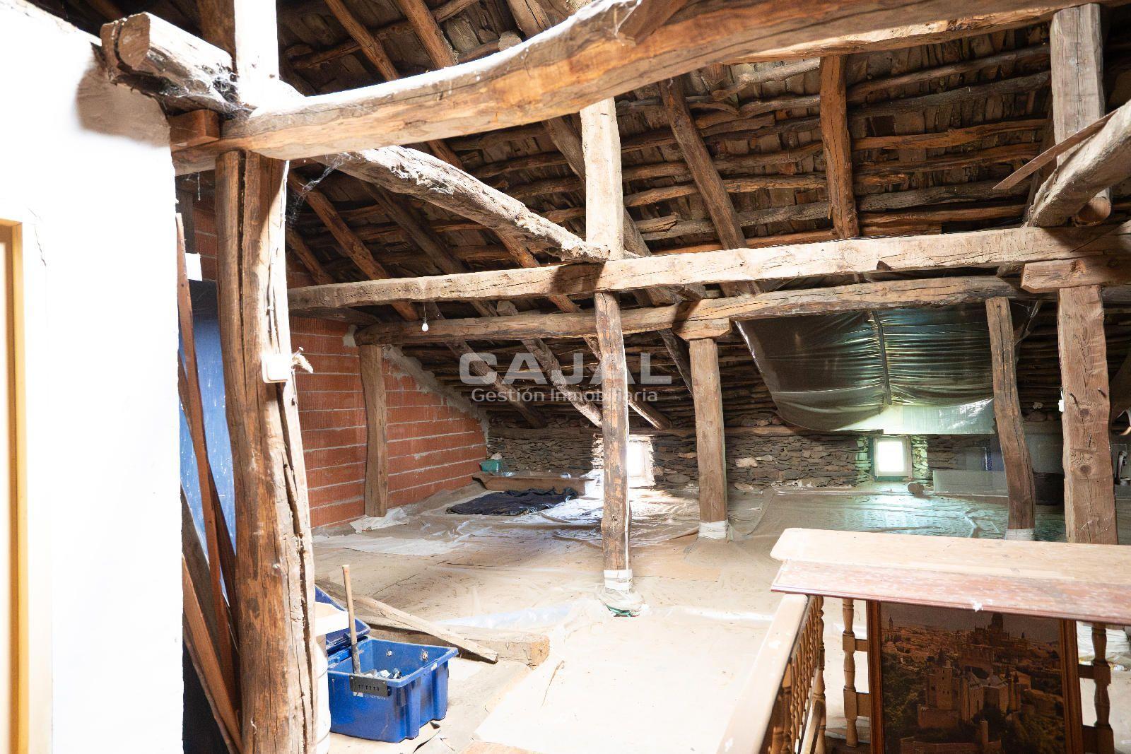House for Sale in Riaza