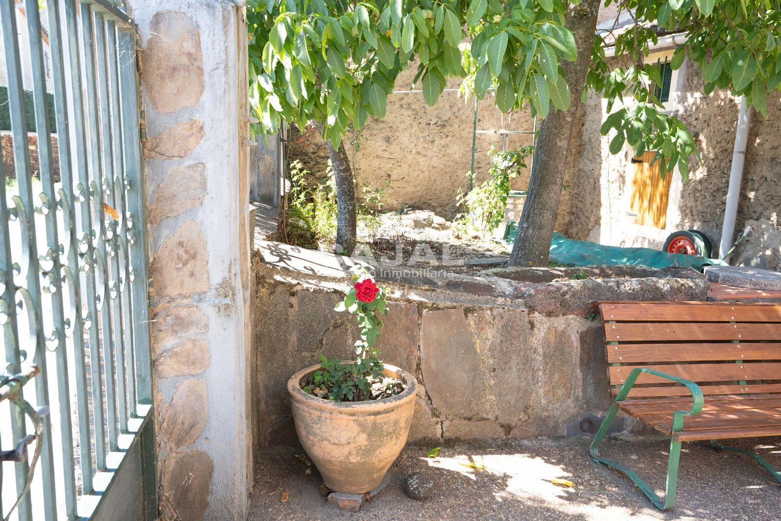 House for Sale in Riaza