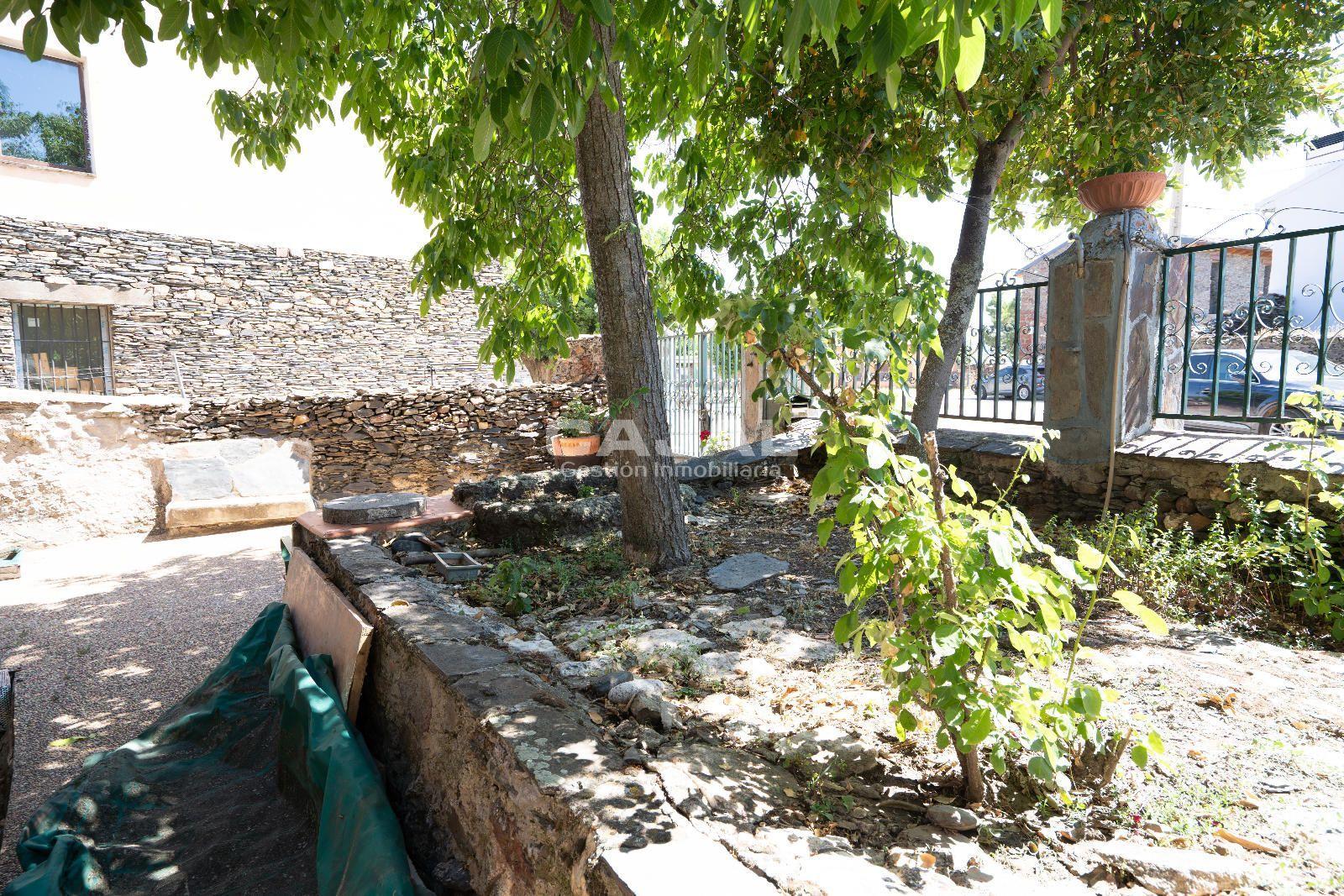 House for Sale in Riaza