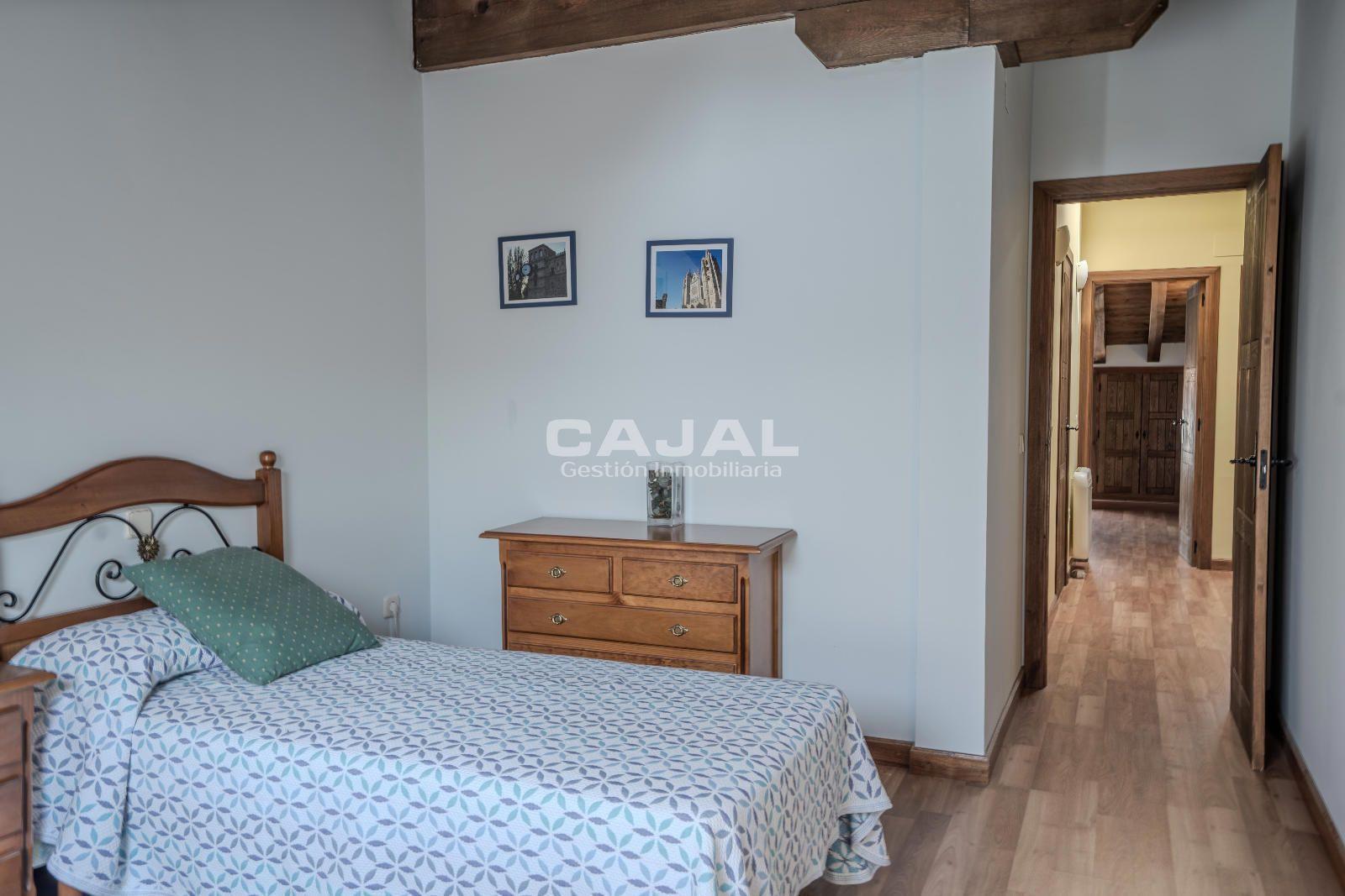 Duplex for Sale in Riaza