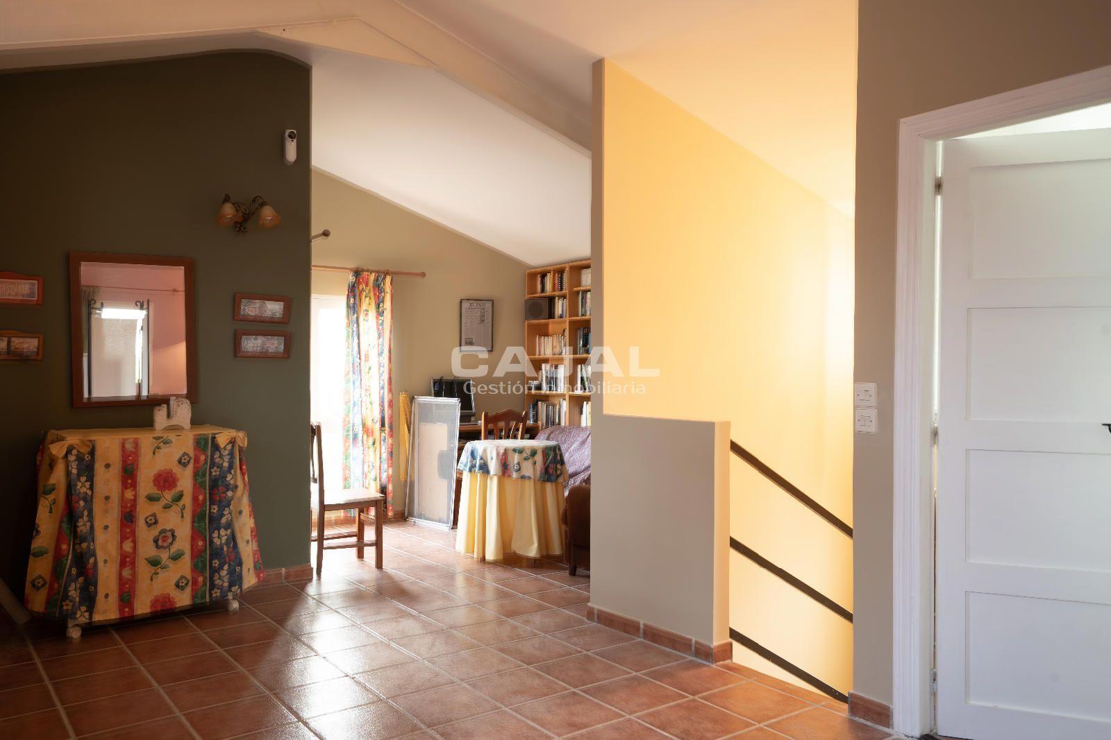 Chalet for Sale in Fresno de Cantespino