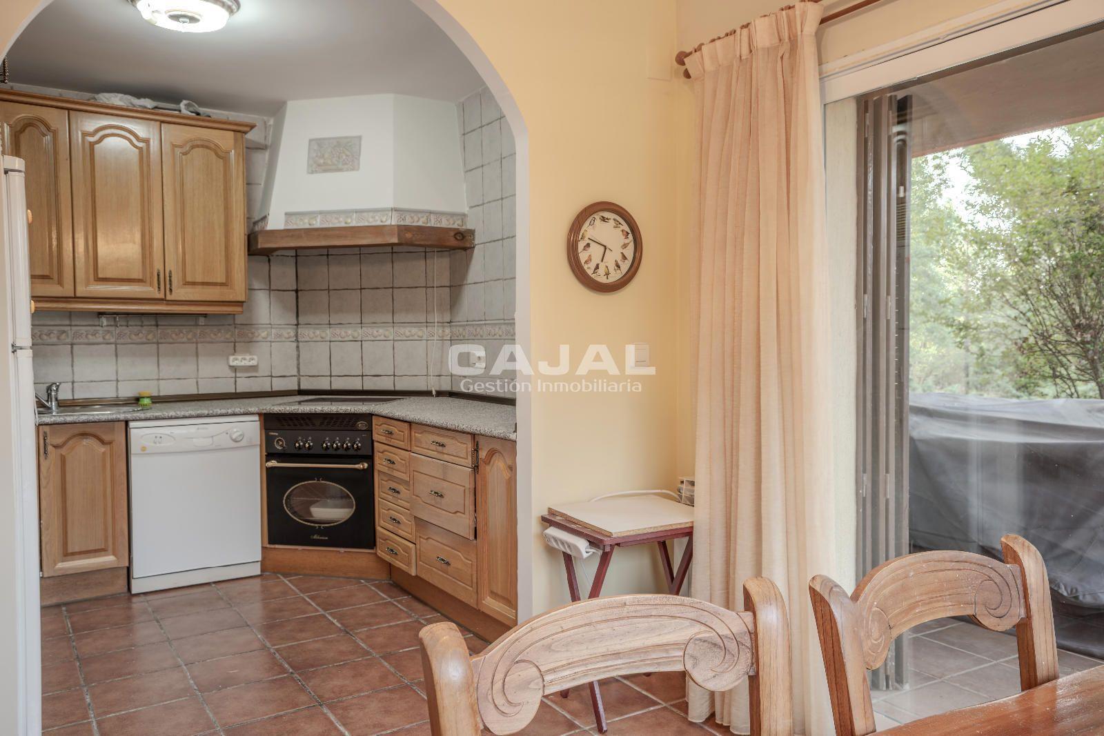 Chalet for Sale in Fresno de Cantespino