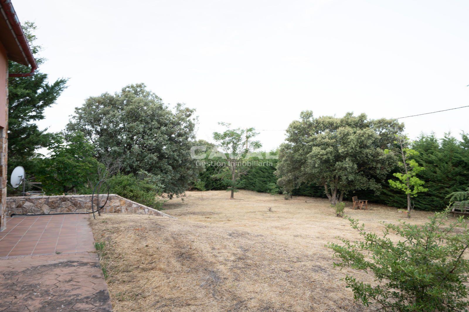 Chalet for Sale in Fresno de Cantespino