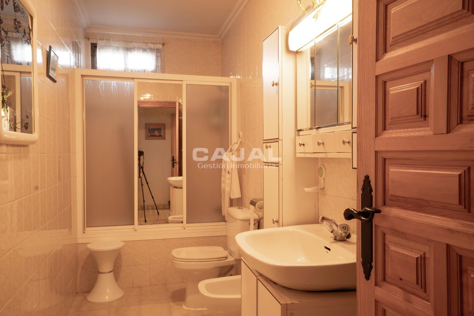 Flat for Sale in Casla
