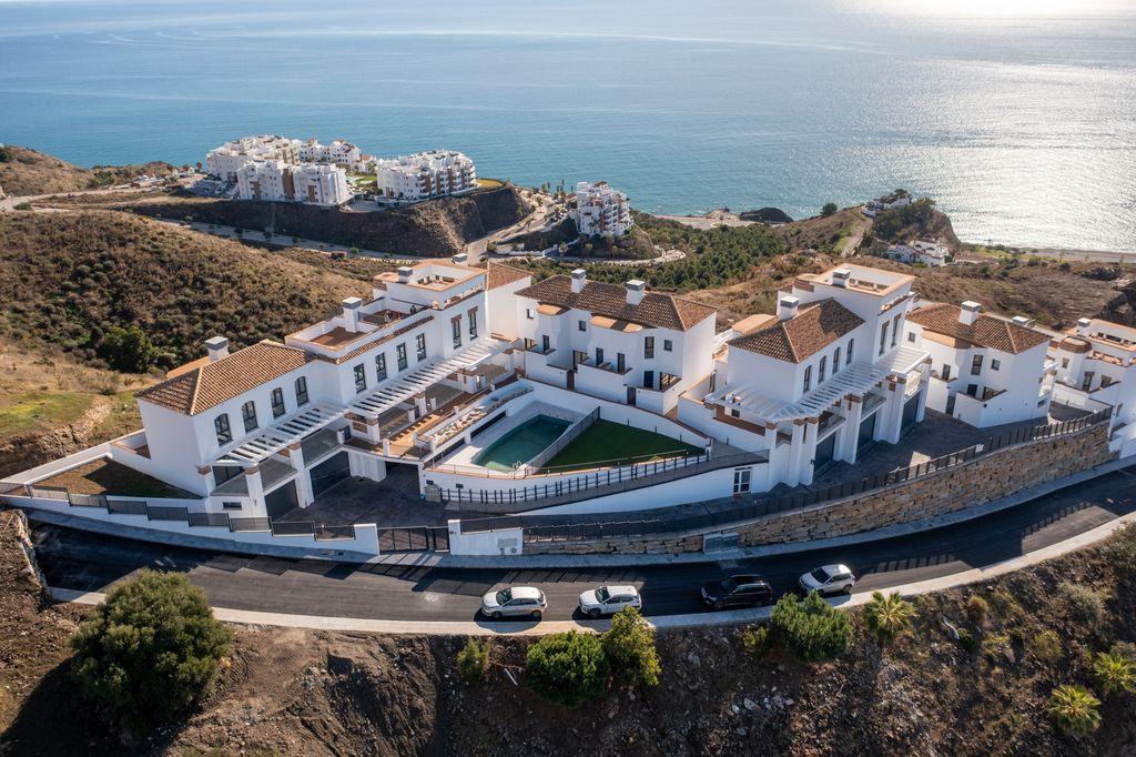Adosado en Venta en Torrox