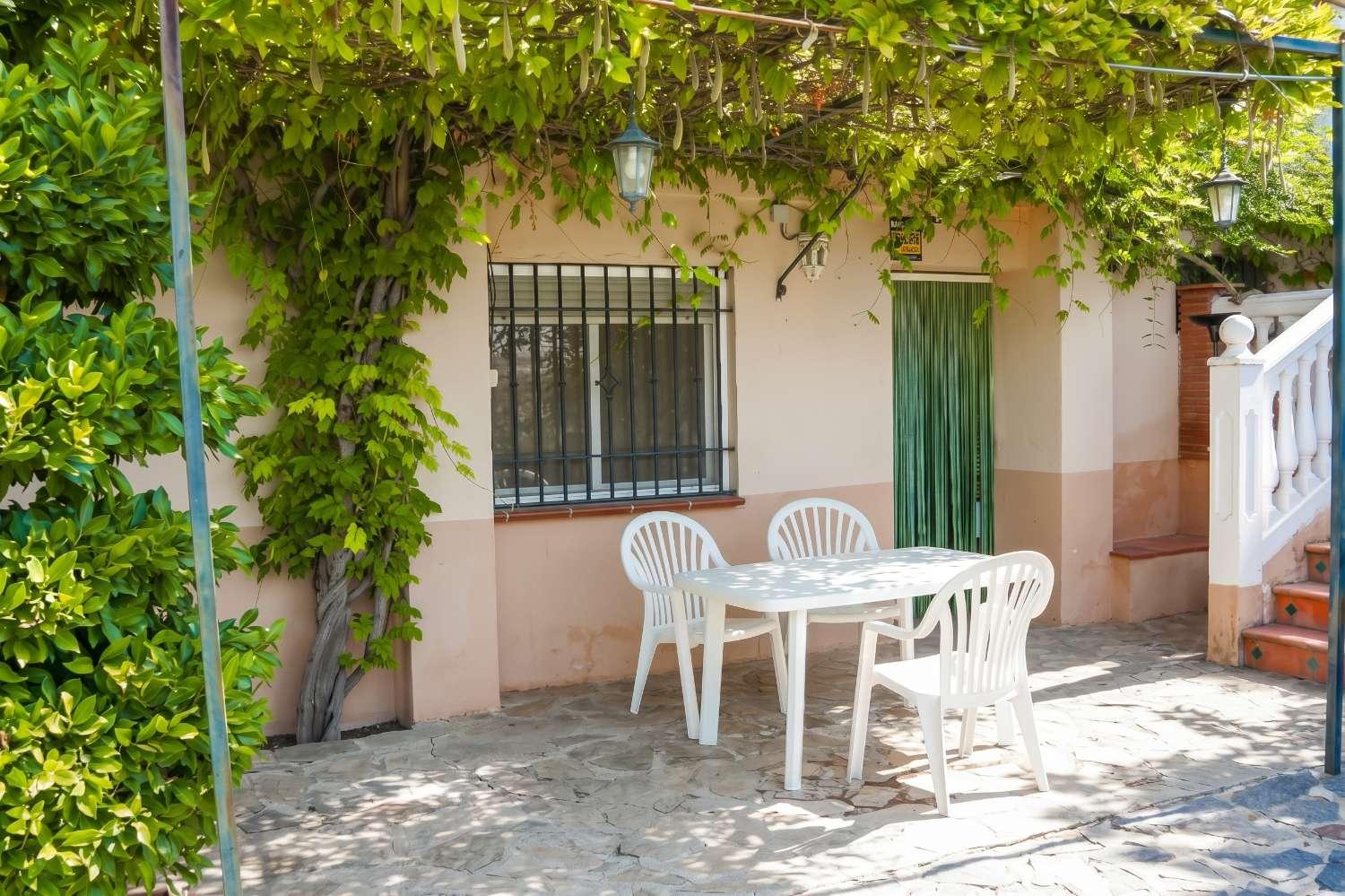 Villa for Sale in Cúllar Vega