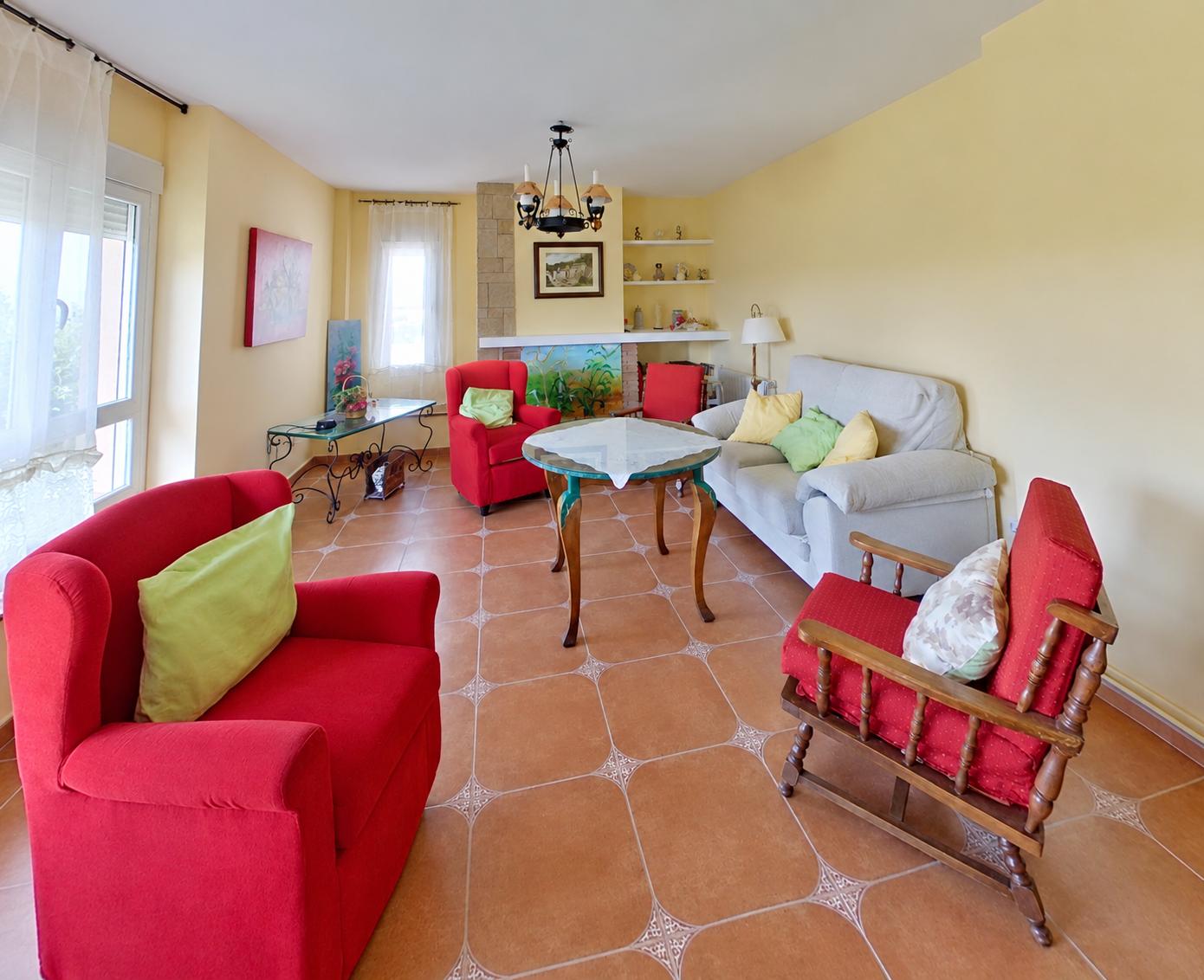 Villa for Sale in Cúllar Vega