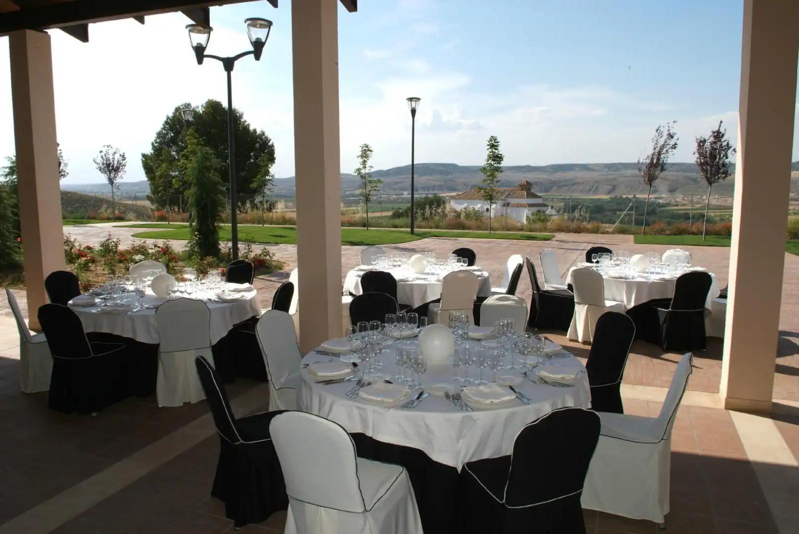 Hotel en Venta en Villarrubia de Santiago