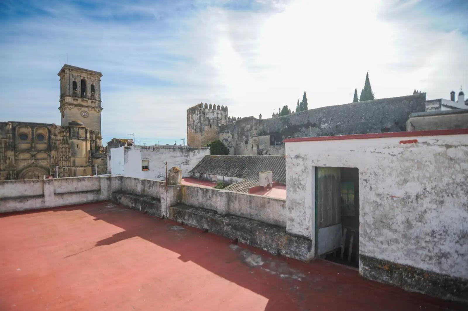 Semi-detached House for Sale in Arcos de la Frontera