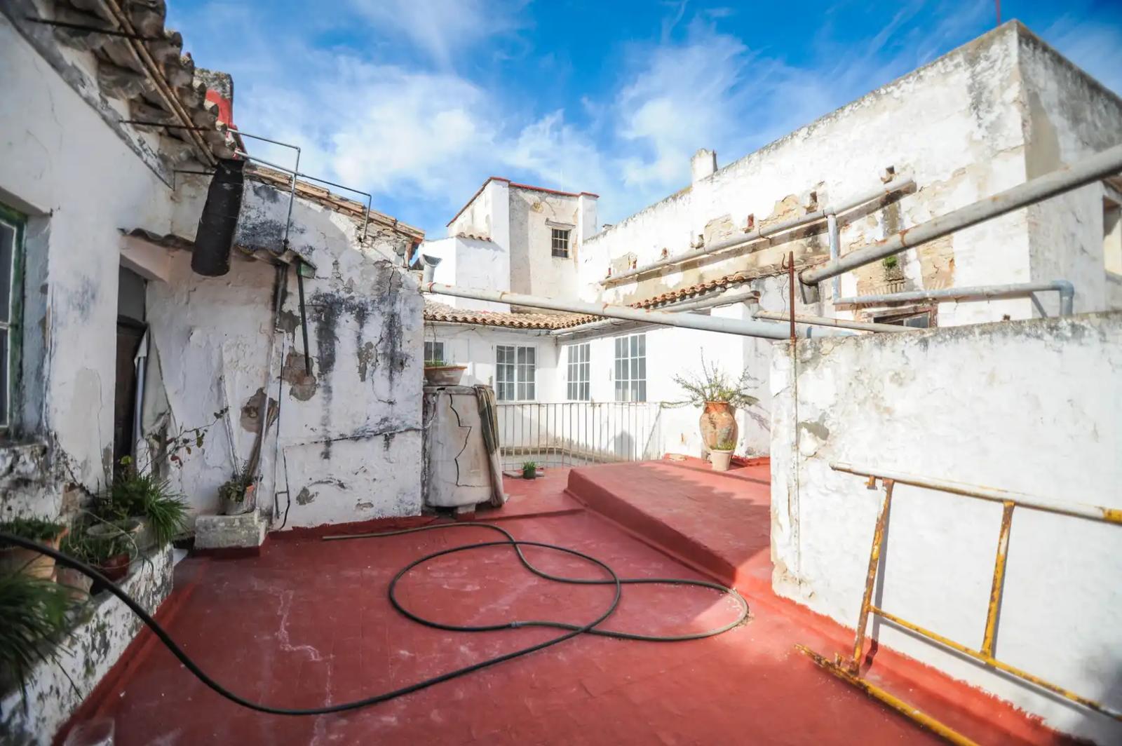 Semi-detached House for Sale in Arcos de la Frontera