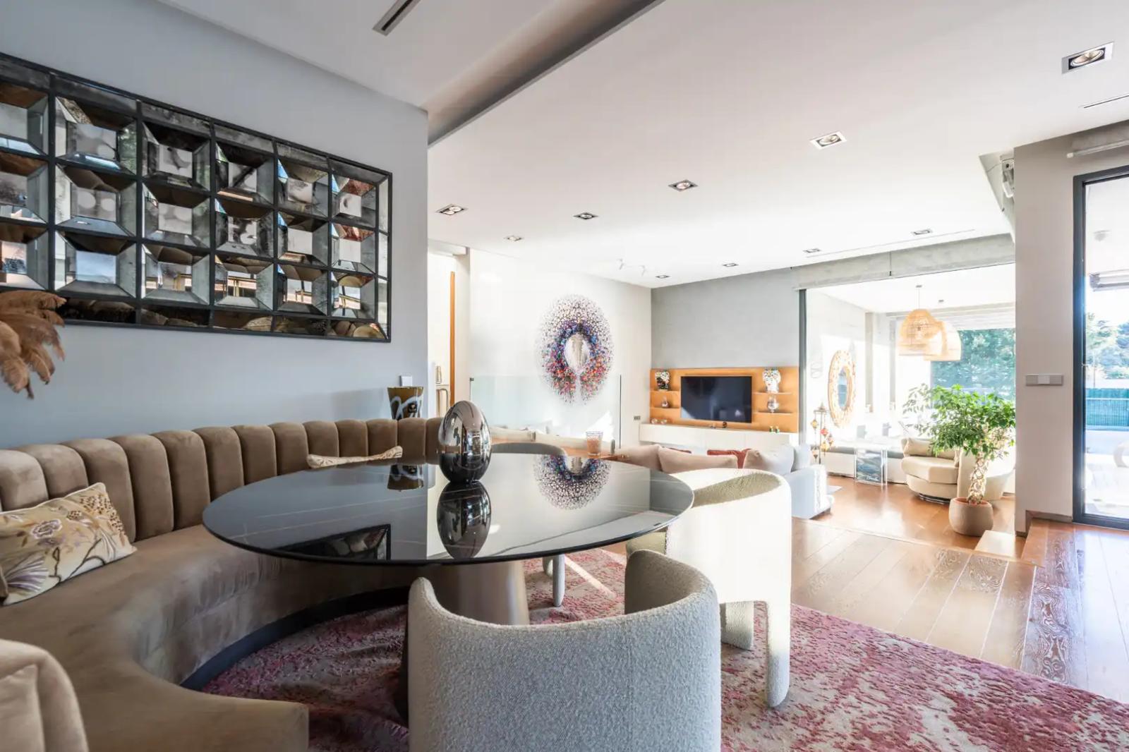 Chalet for Sale in Villaviciosa de Odón