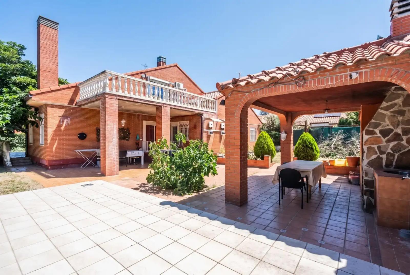 Chalet for Sale in Rivas-Vaciamadrid