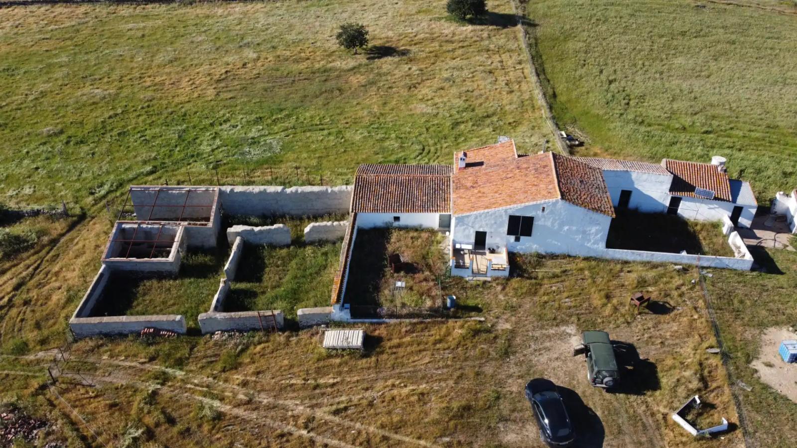 House for Sale in Paymogo