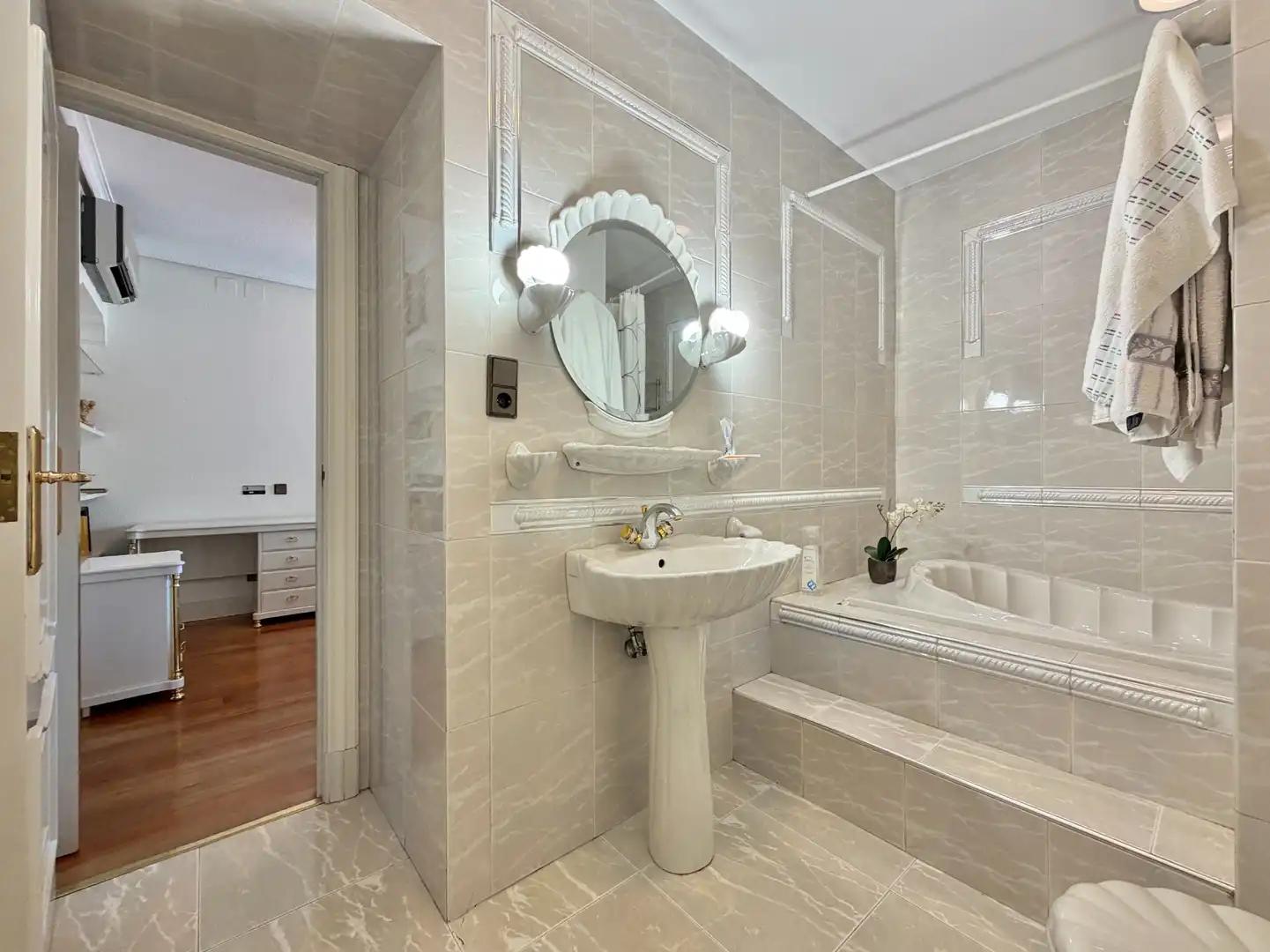 Flat for Sale in Madrid