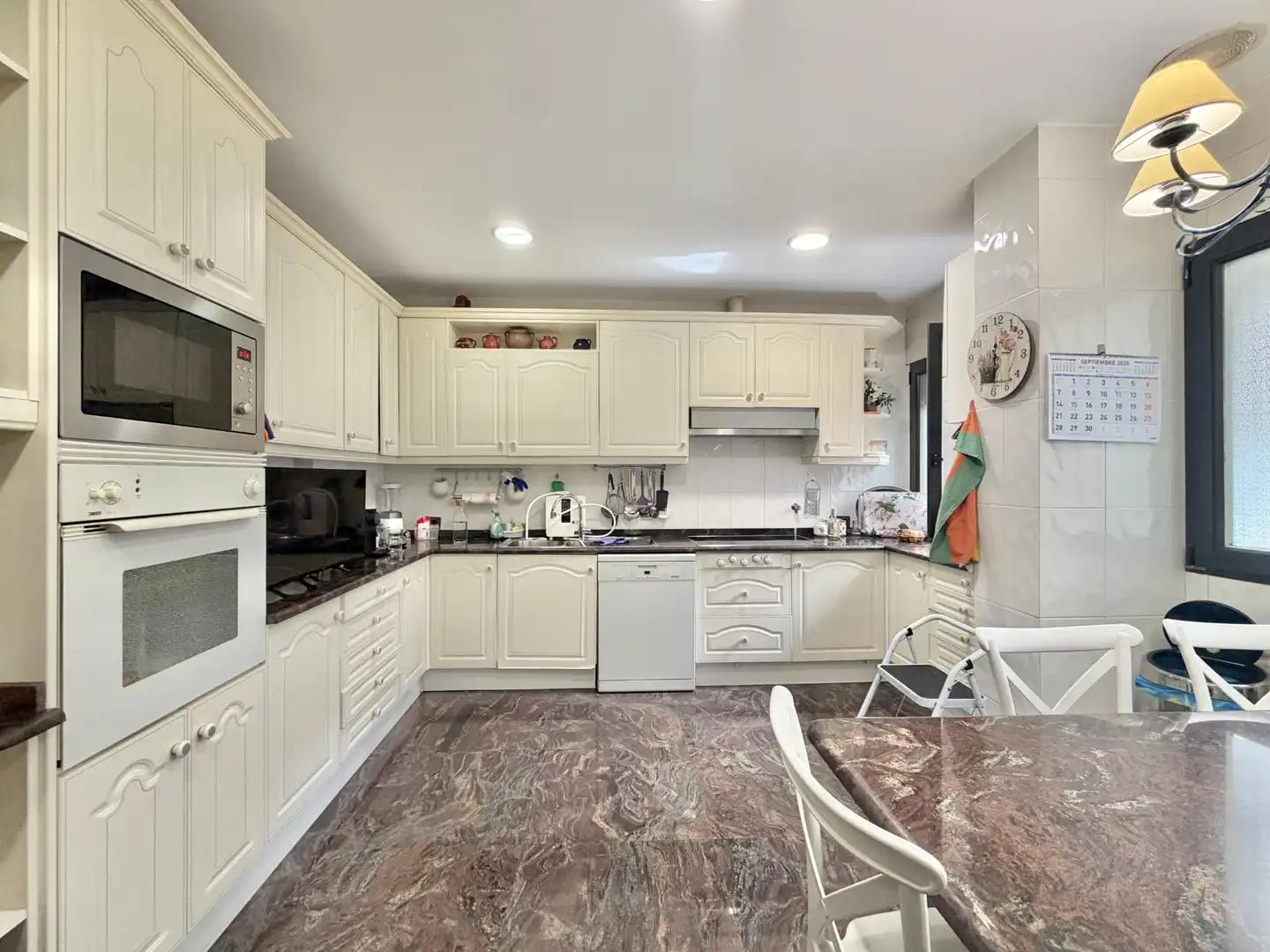 Flat for Sale in Madrid