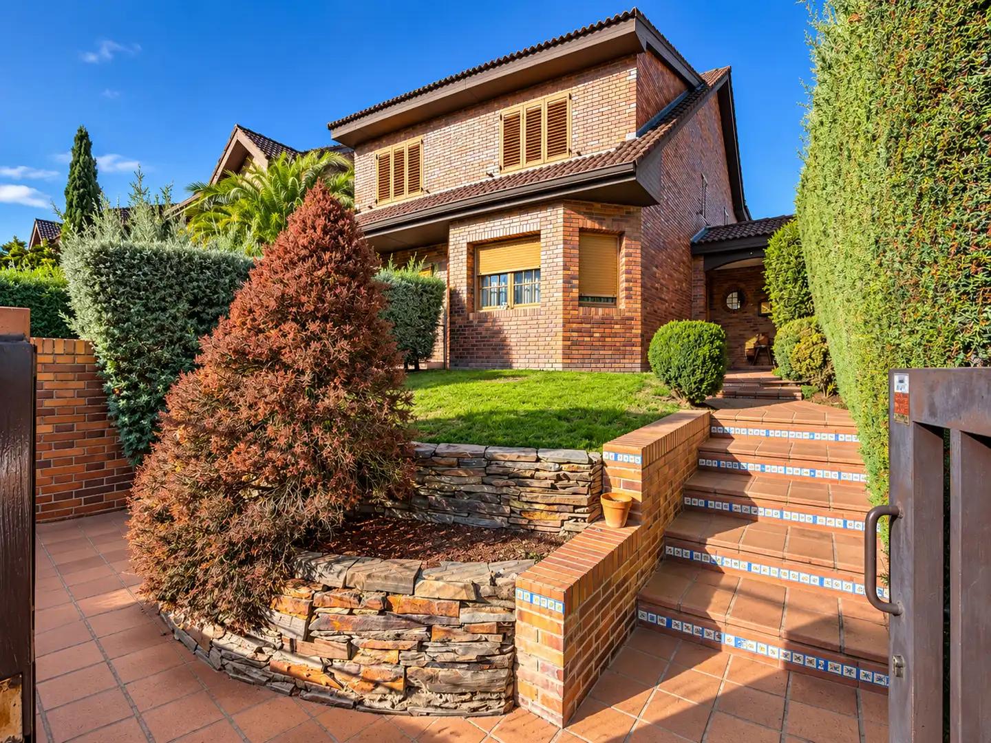 Chalet for Sale in Las Rozas de Madrid