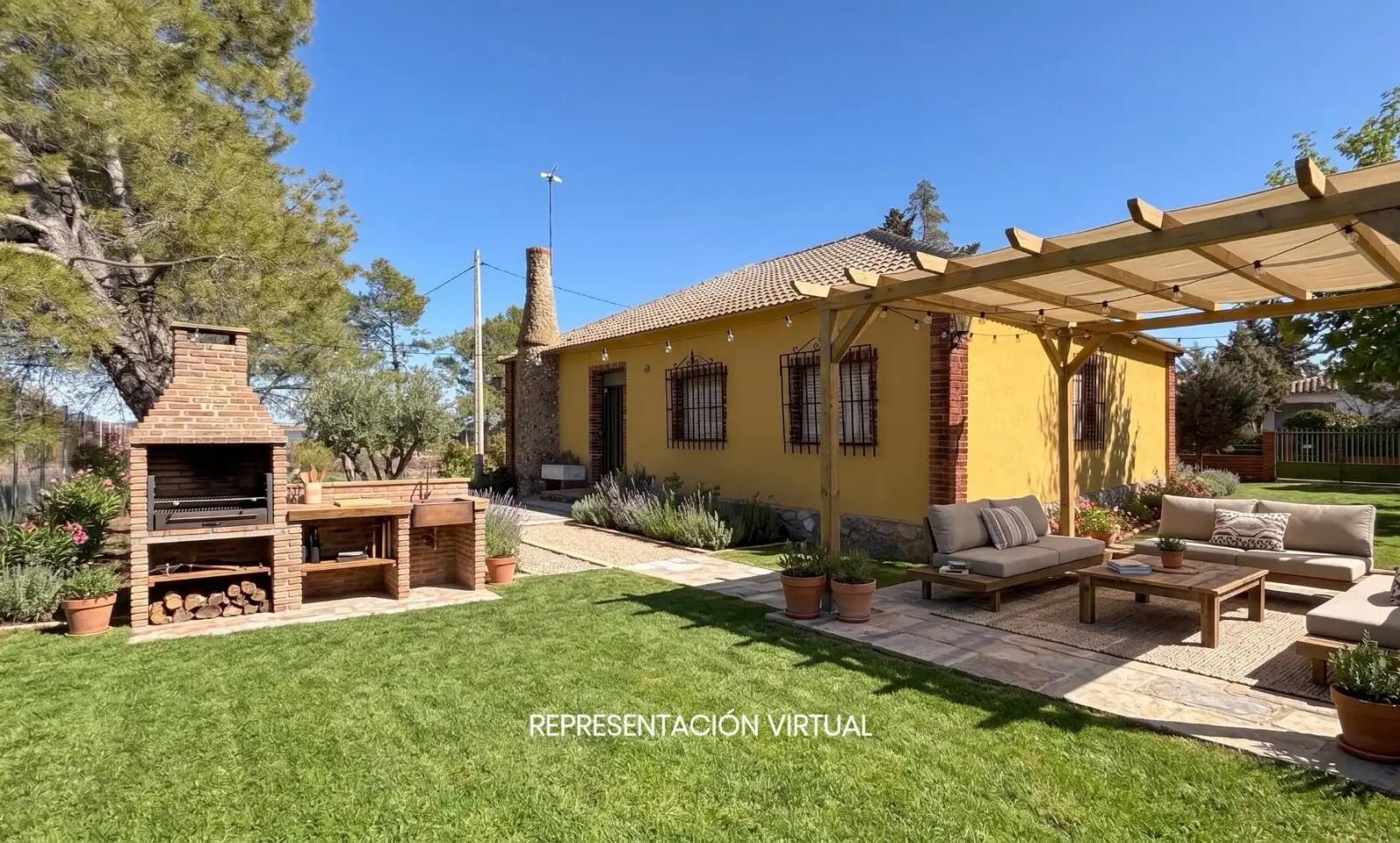Chalet en Venta en Villafranca de los Caballeros