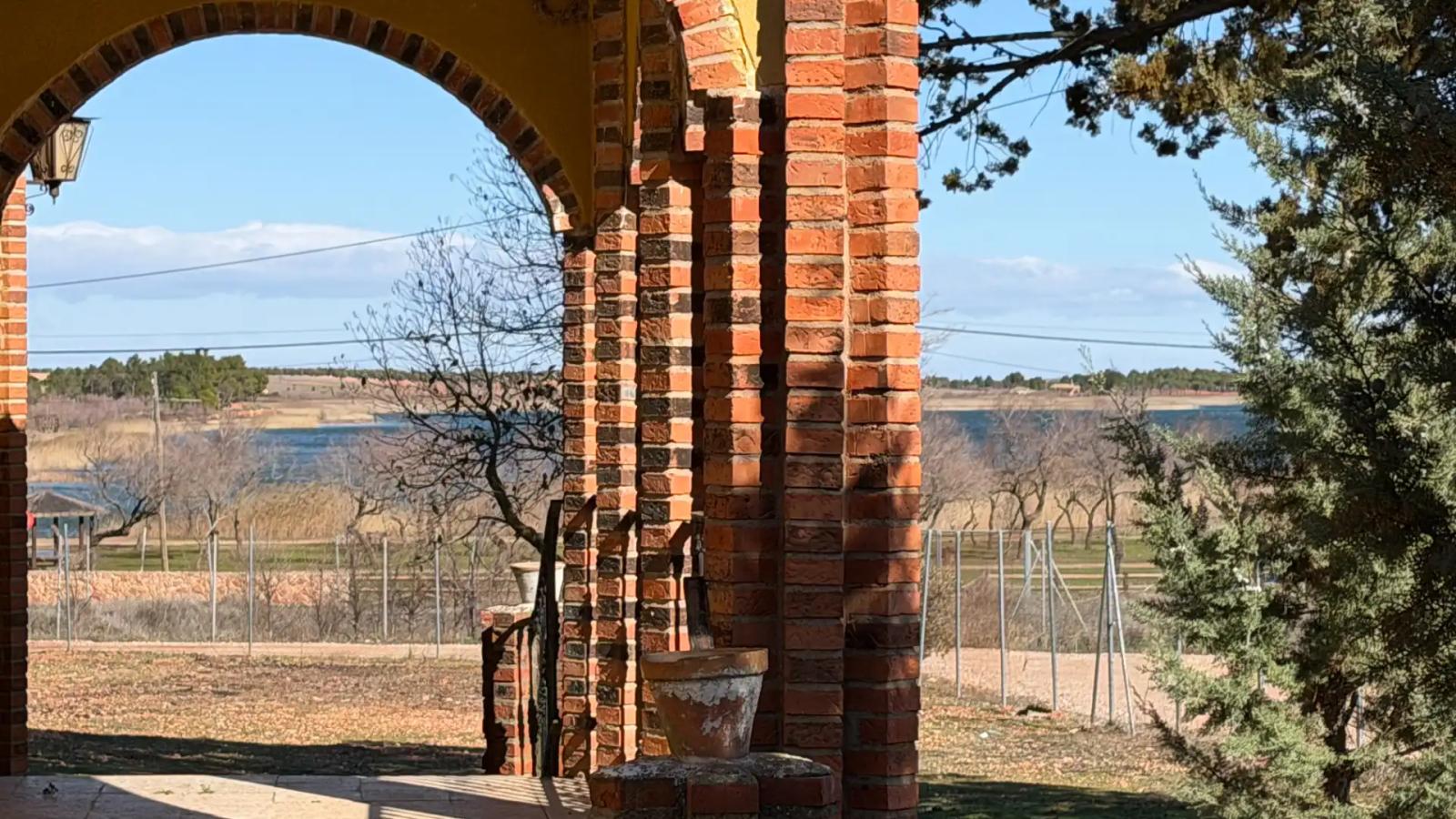 Chalet en Venta en Villafranca de los Caballeros