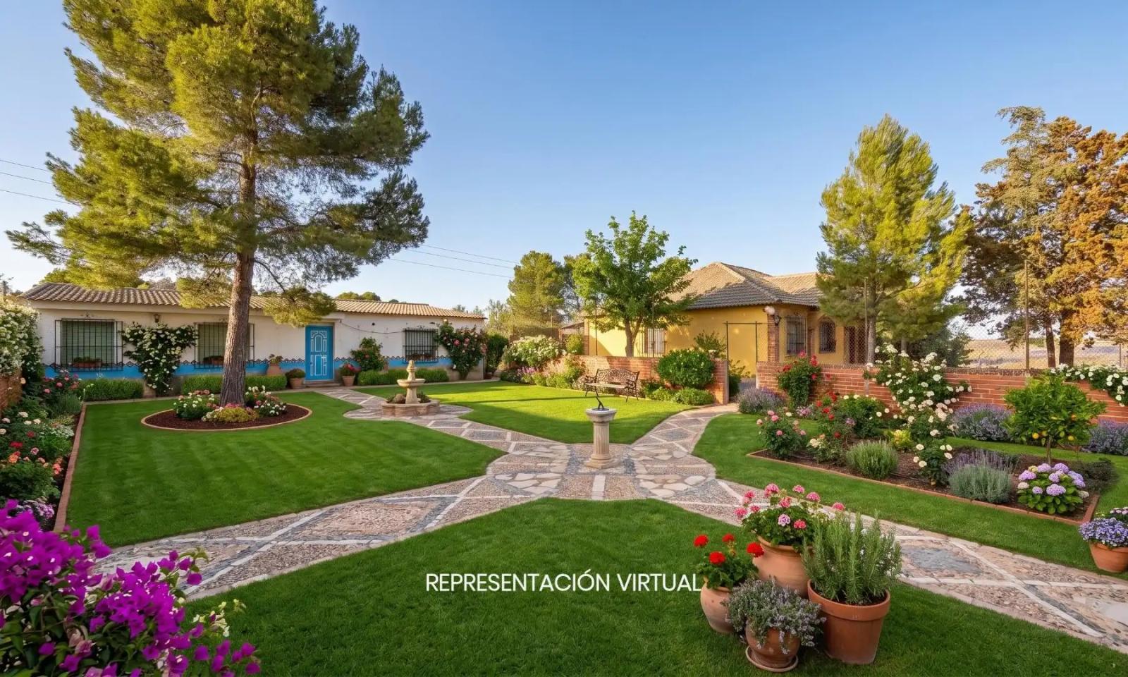 Chalet en Venta en Villafranca de los Caballeros