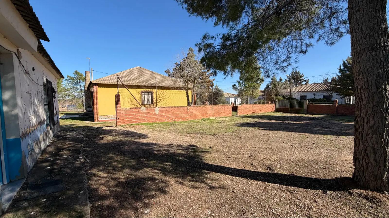 Chalet en Venta en Villafranca de los Caballeros