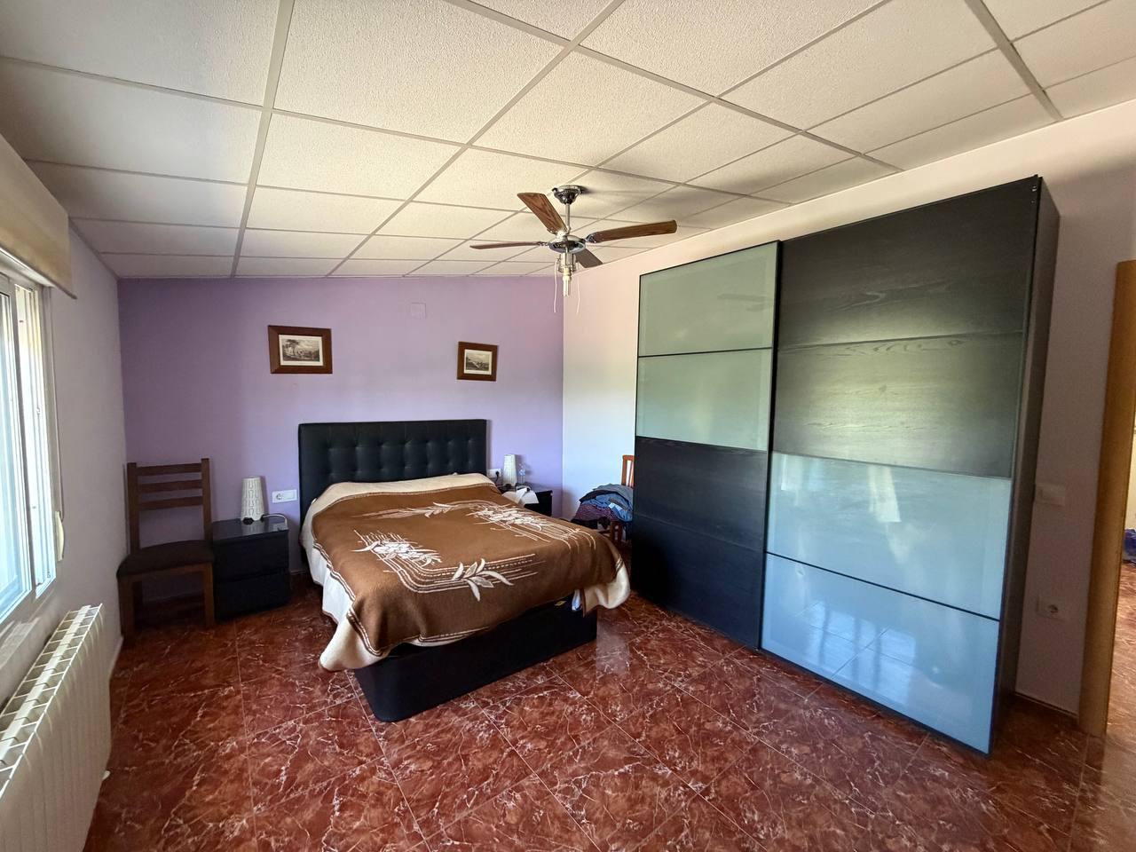 Villa for Sale in Andújar