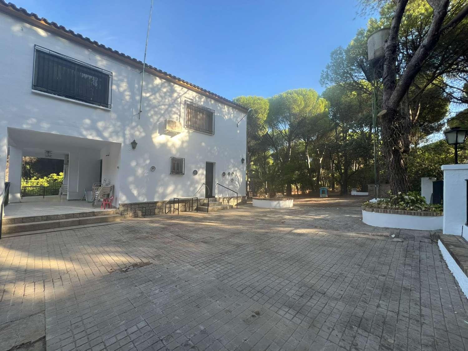 Finca en Venta en Andújar