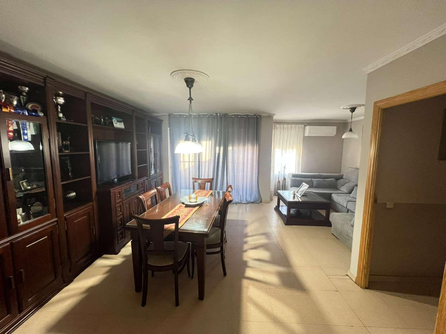 Piso en Venta en Andújar