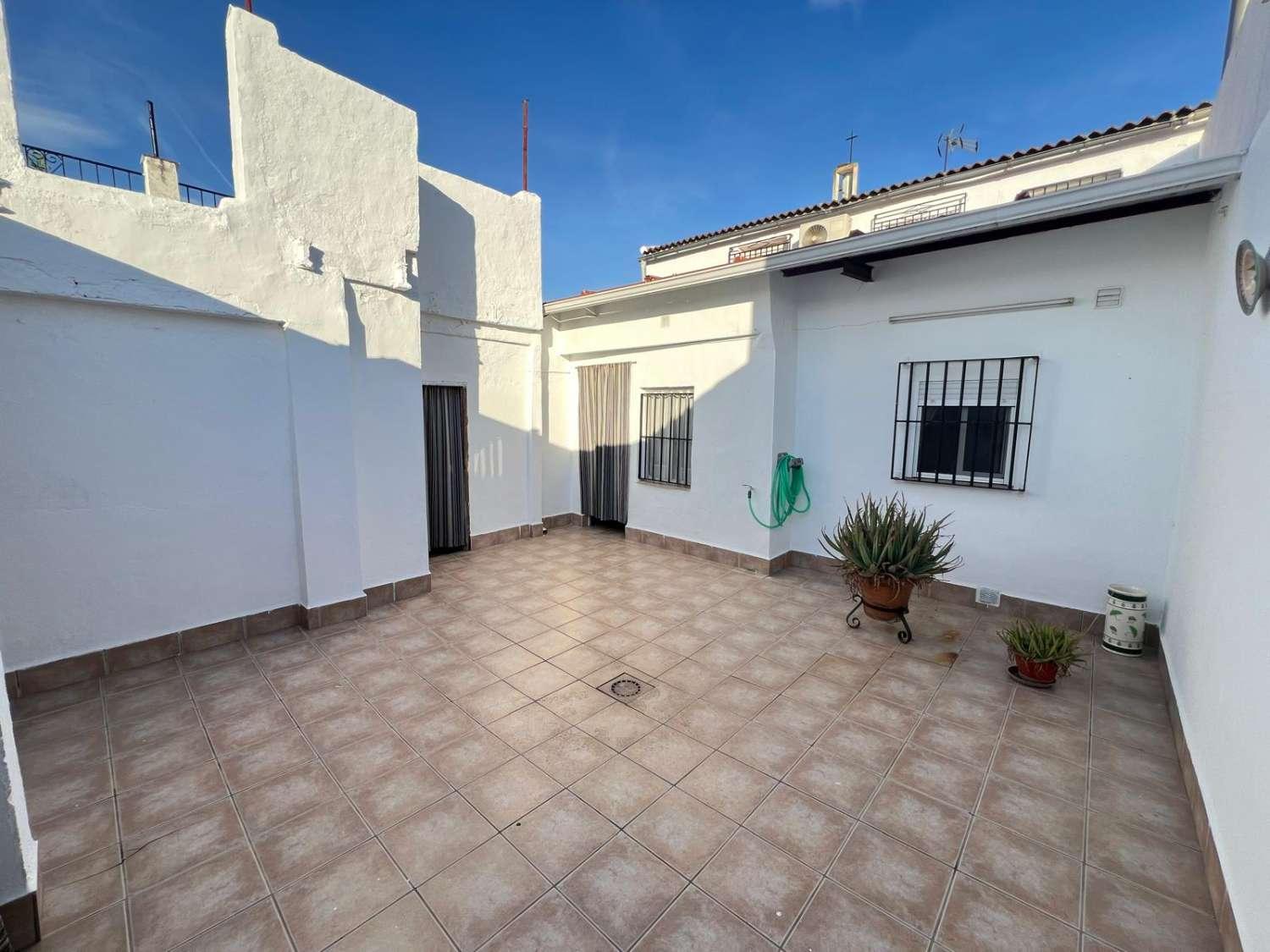 Flat for Sale in Andújar
