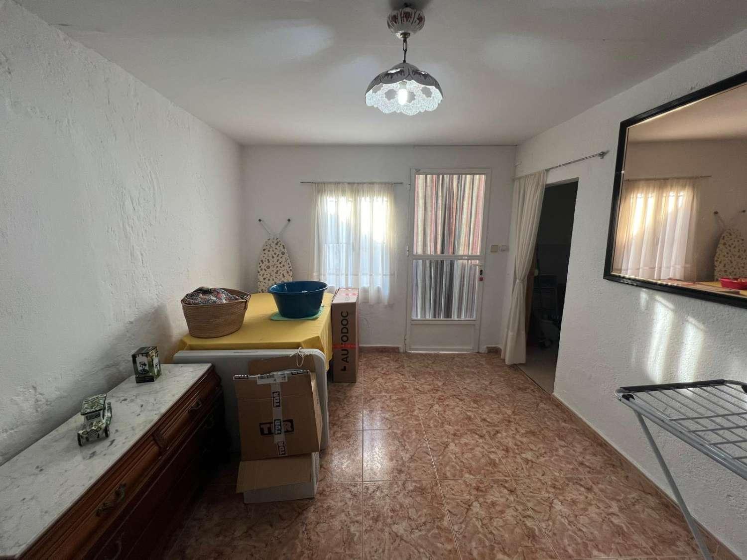 Flat for Sale in Andújar